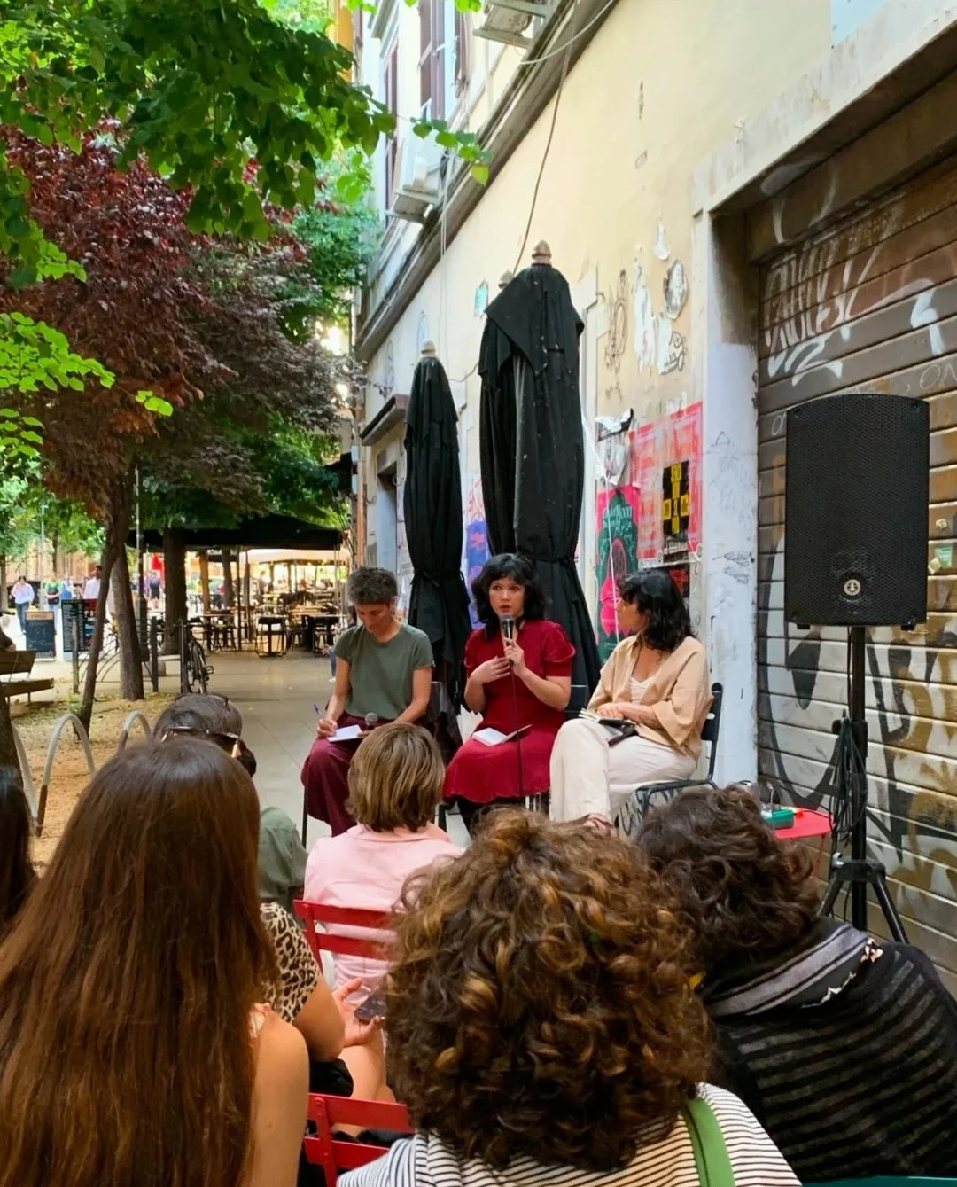 ROMA
 La notte dei mille inferi book tour part 4:
Thursday 4 June @libreriatuba, 19.00

The June book tour ended at another feminist bookstore.

Like Nora in Turin, Libreria Tuba is a feminist bookshop (also a coffee shop and bar), a safe space for w