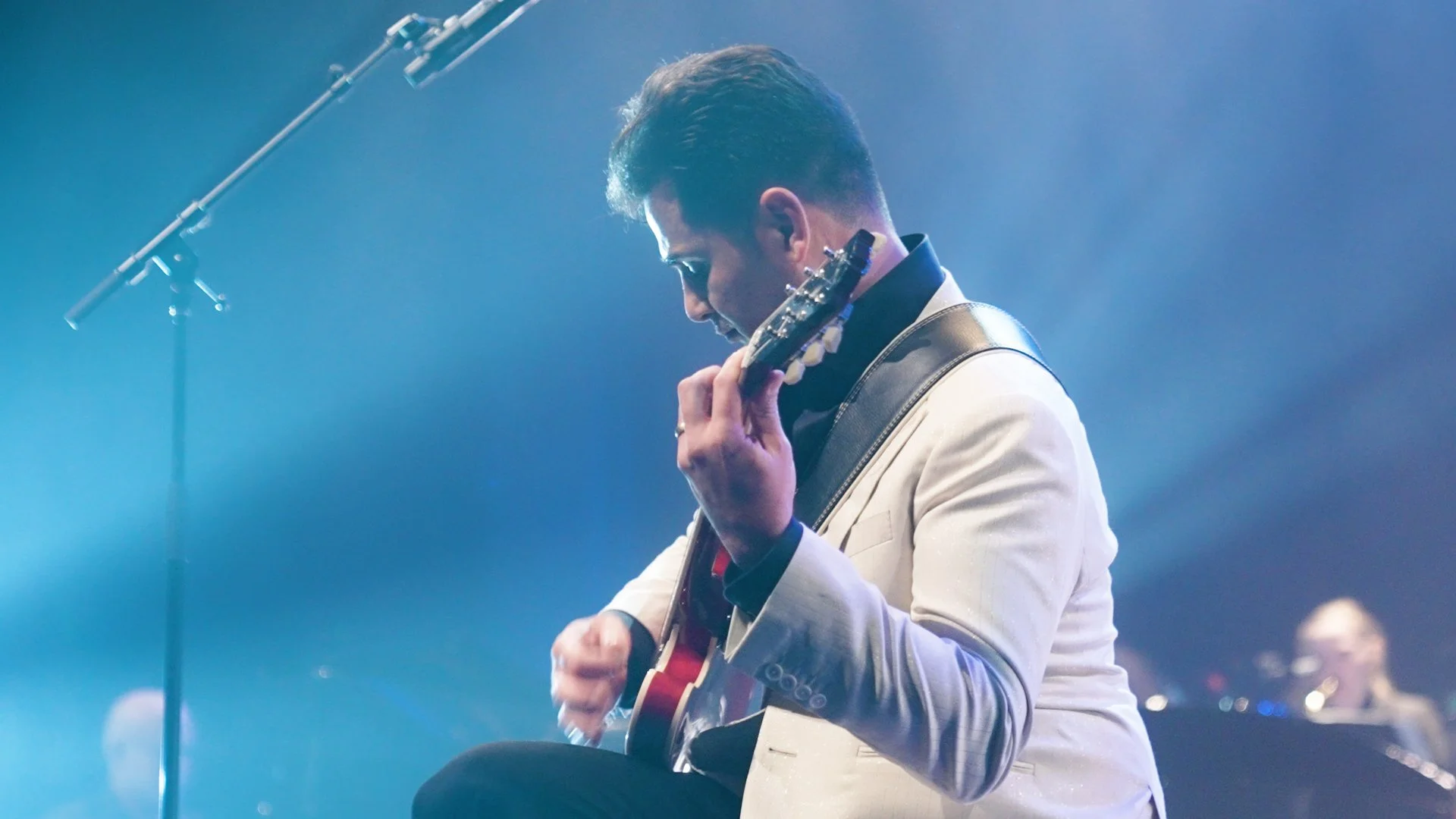 guitar 3.jpg