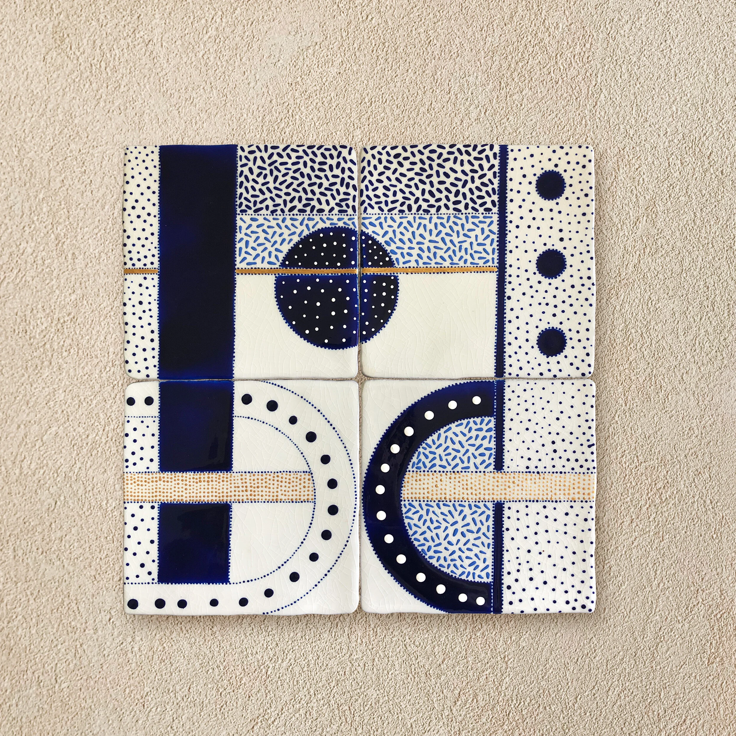 KYTHNOS 4 TILES INTERIOR2.jpg