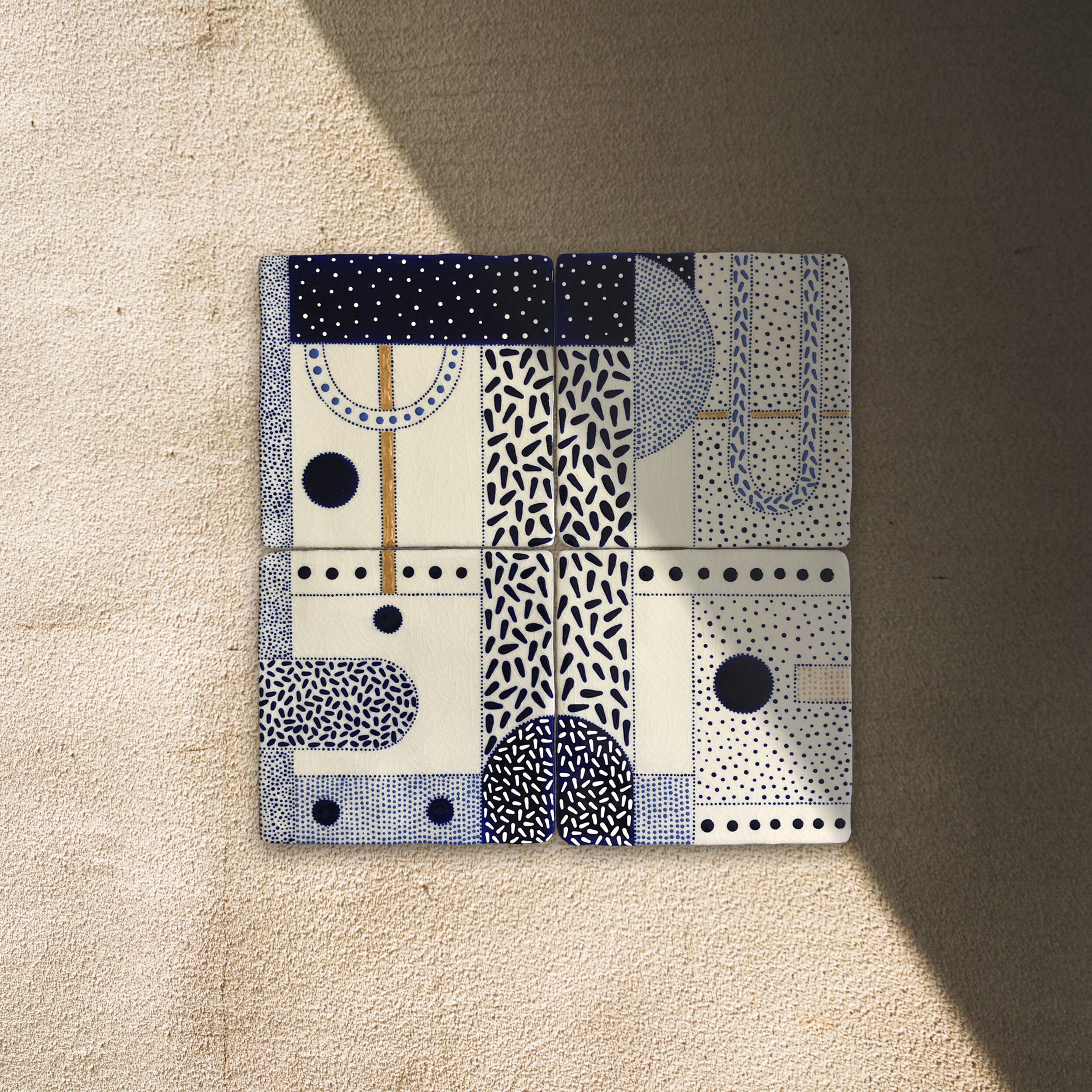 KYTHNOS 4 TILES INTERIOR1.jpg