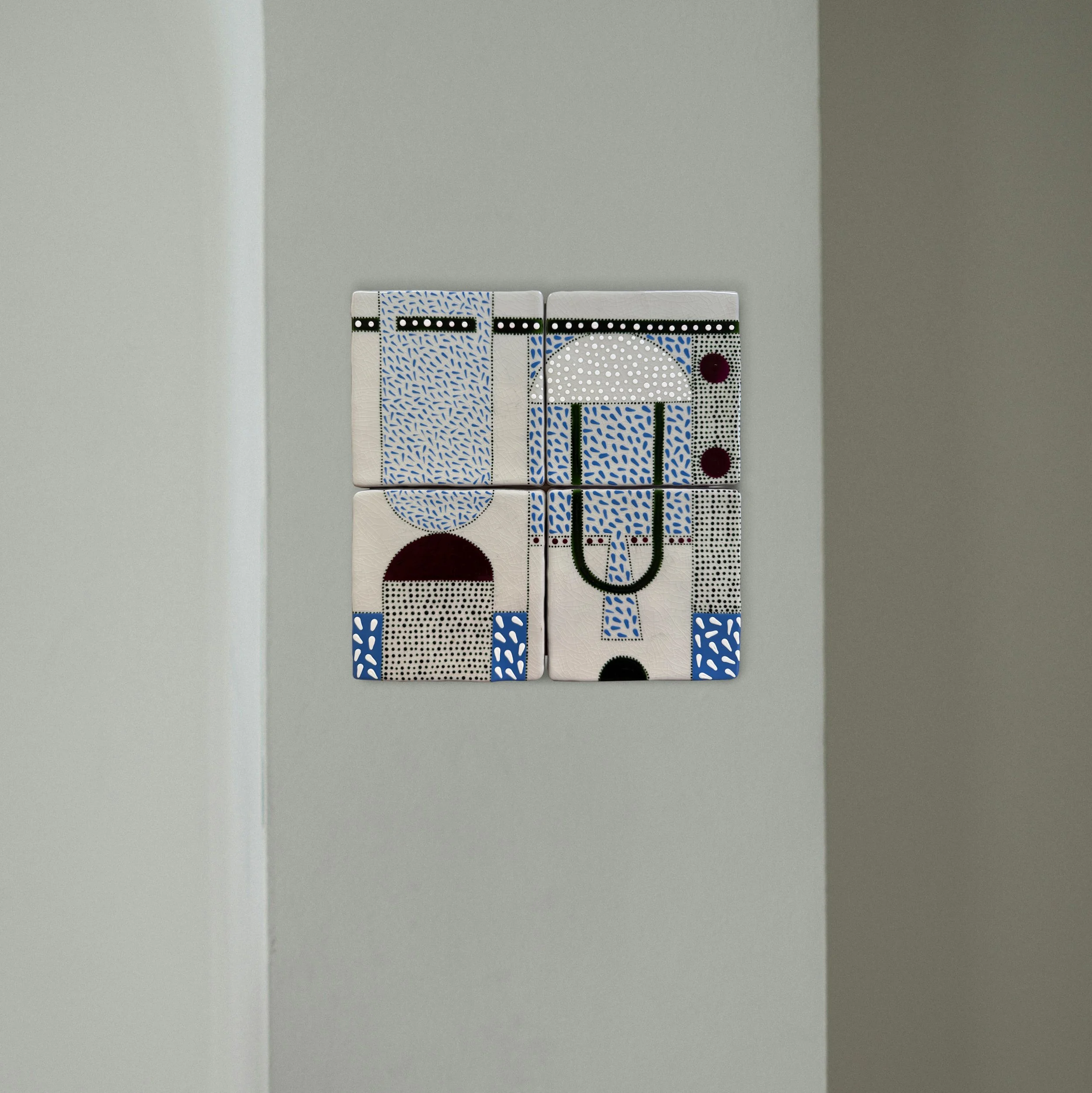 tetrada leuki mple.jpg