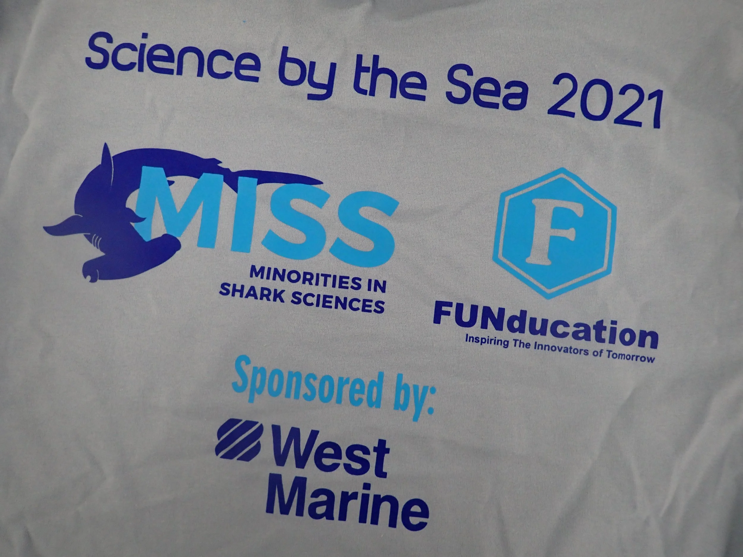 Science by the Sea with Minorities in Shark Sciences 