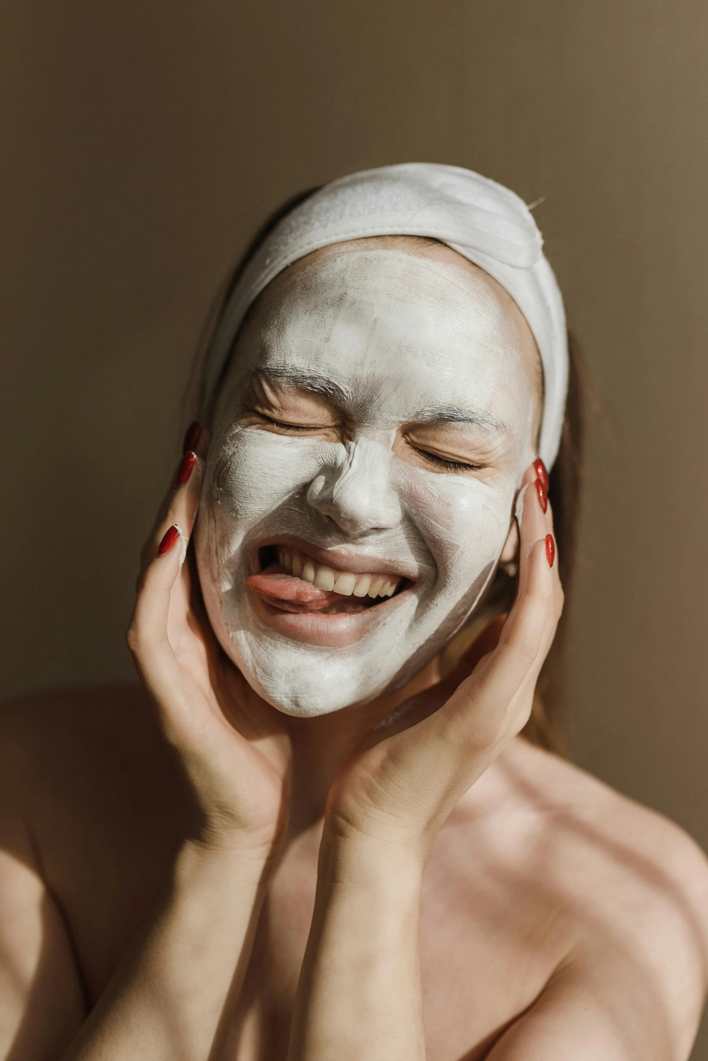 SUNDAY FUNDAY - Mask-making workshop