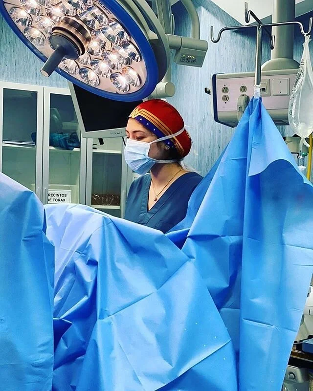 &ldquo;I will not have superpowers, but I promise I&rsquo;ll use my skills to keep you as safe as possible while you sleep ✨&rdquo; ➡️ @marimedinava, anesthesia
&bull;
Original post (Spanish): &ldquo;No tendr&eacute; superpoderes, pero prometo usar t