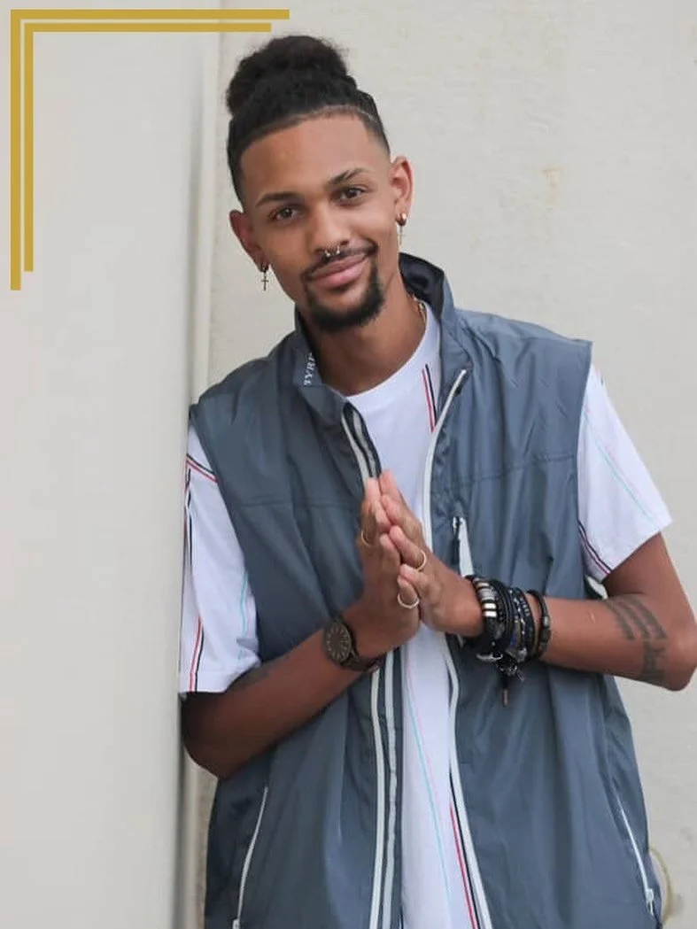 Tonight begins our 3-weeks of ChaCha/Salsa classes. For week 3 we have a guest instructor 🎉 @mr.twinkle_toes_world Jordan Perry. 
You can register for all 3 sessions under our Latin class tab OR you can just join Jordan on November 21st, 6:15-7. You