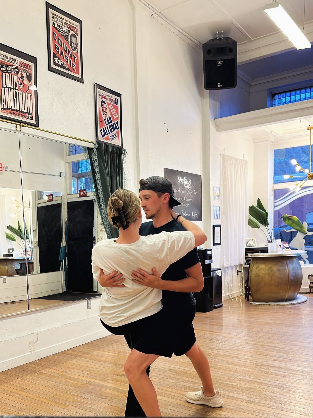 Congratulations to Kaydee &amp; Chance who got married the end of June! I'm glad to have gotten the opportunity to make sure the dance you began with Jordan was ready and magical. Wishing you the very best as you continue on this journey 💛
#yorkpa #