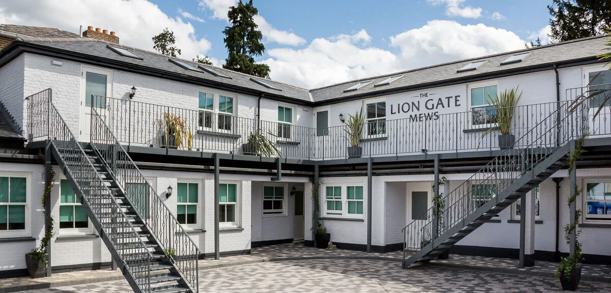 The Lion Gate Apartments are luxury serviced apartments set just inside