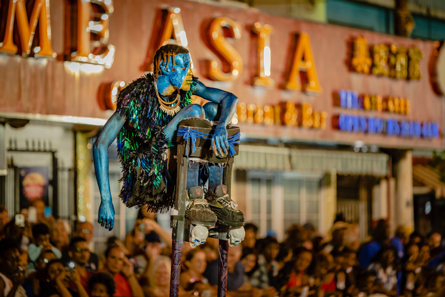 "Strike a pose" 2019.