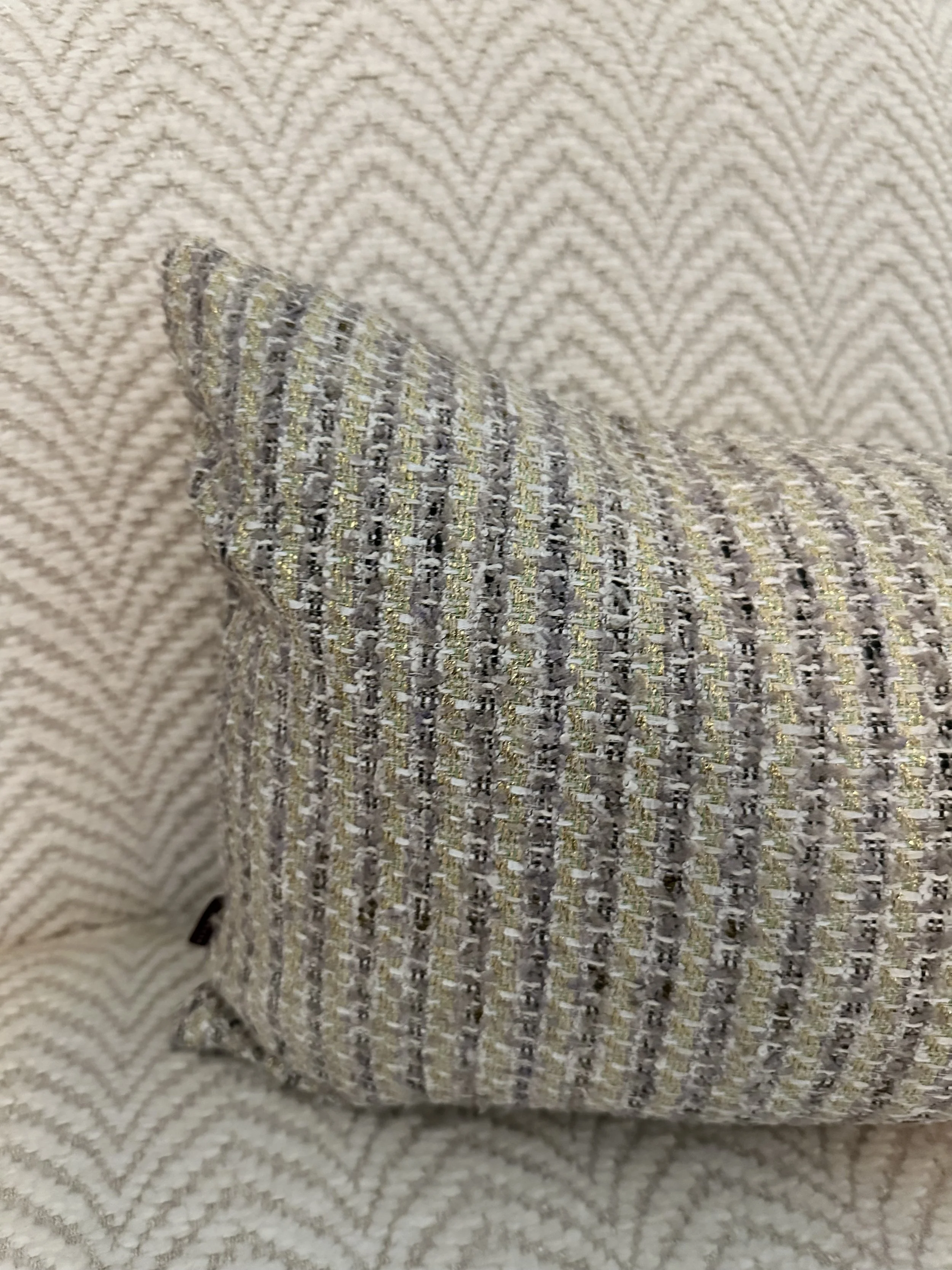 CreamMultiGlitterLumbarThrowpillow2.jpg