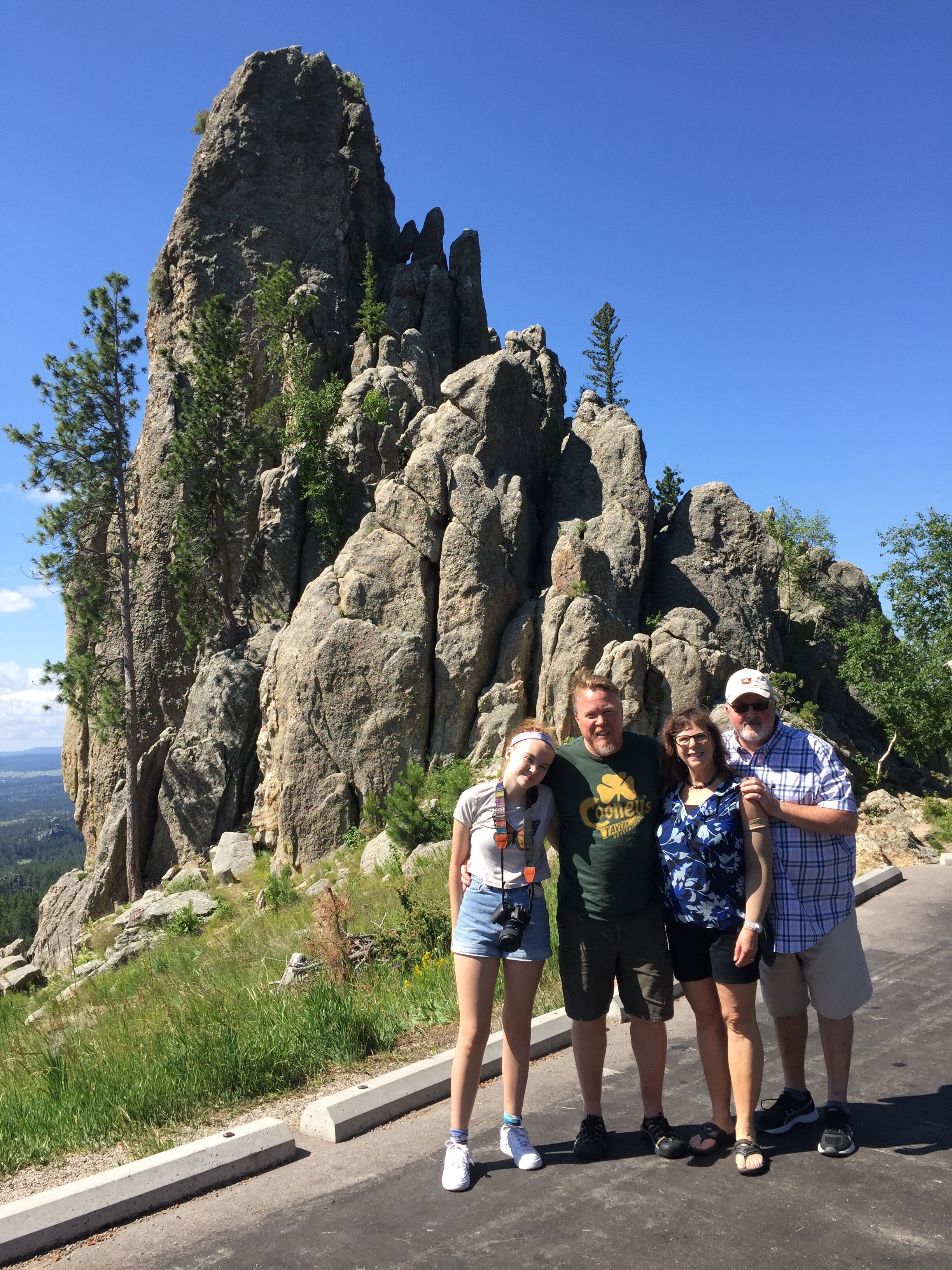 family-tour-needles.JPG