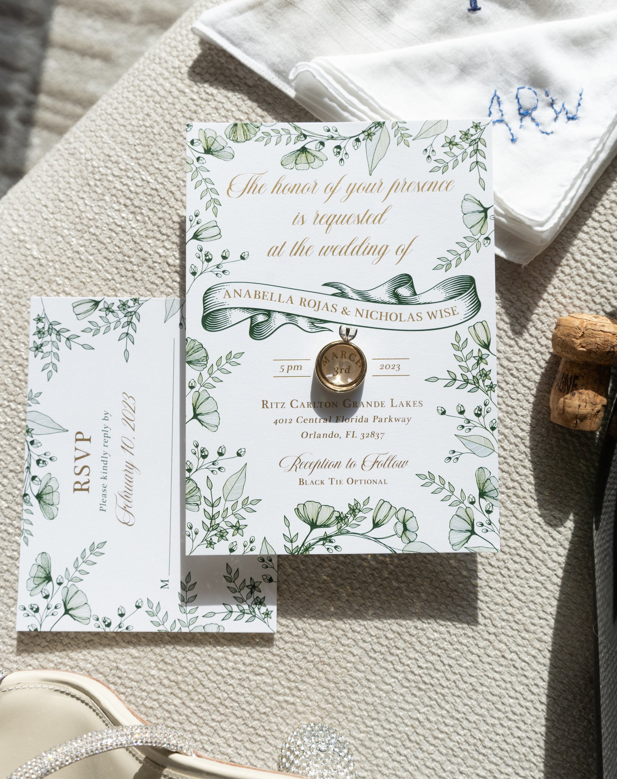 4Timeless White Courtyard Wedding | Ritz Carlton Orlando | Photographers Dewitt for Love Photography.jpg