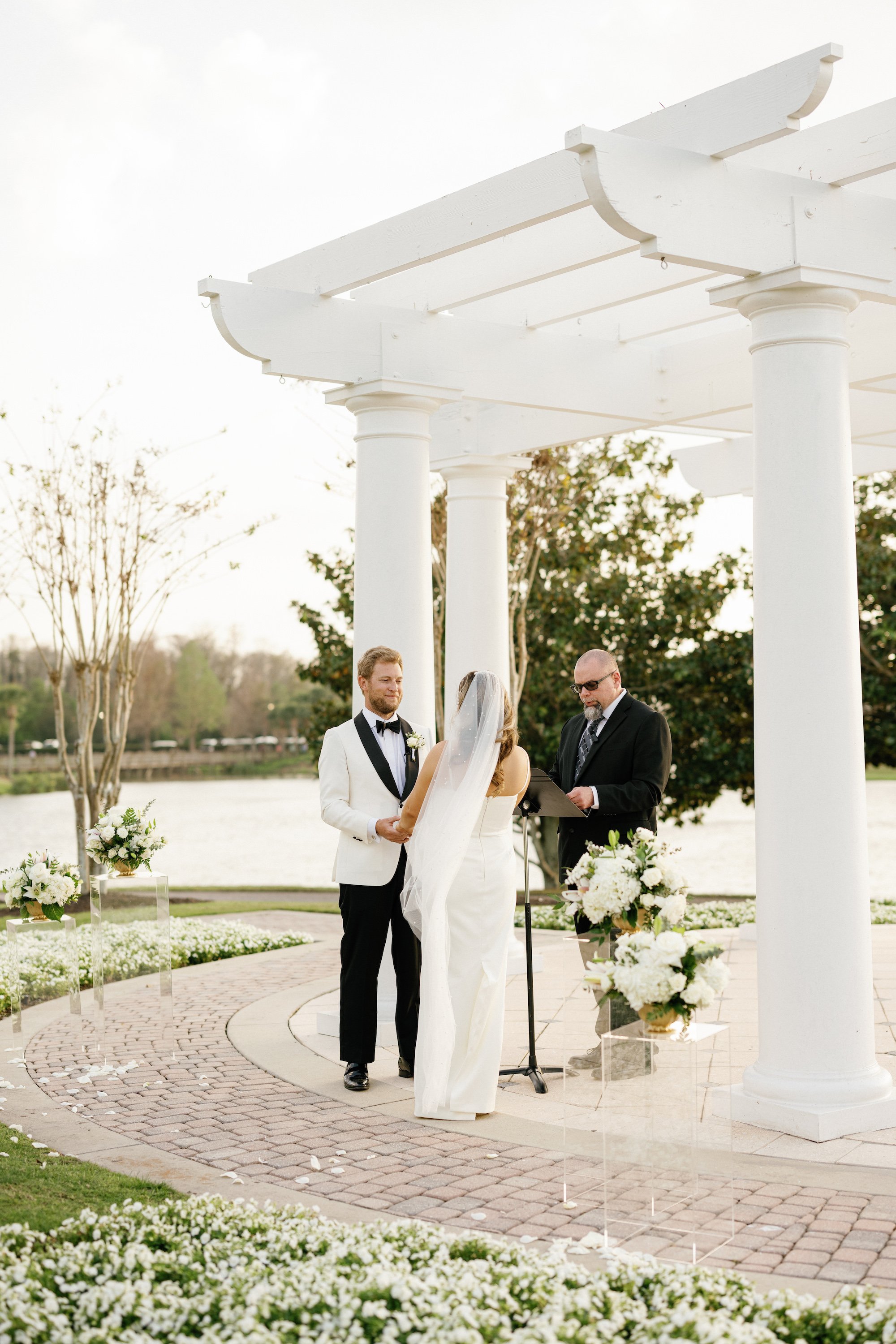 23Timeless White Courtyard Wedding | Ritz Carlton Orlando | Photographers Dewitt for Love Photography.jpg