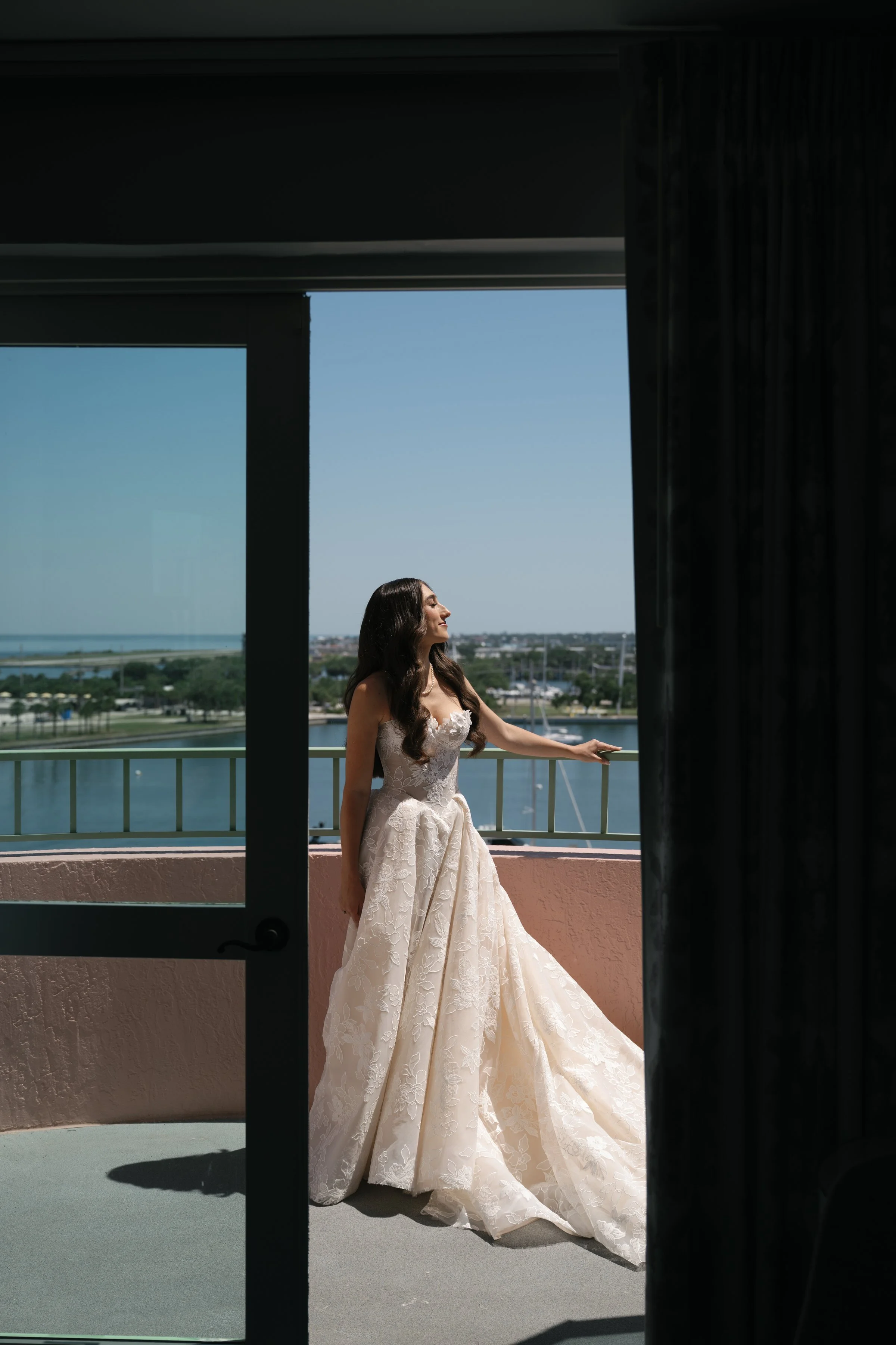 Copyright-Dewitt-for-Love-Photography-Vinoy-Wedding-St-Petersburg-Wedding-Photographer (72).jpg