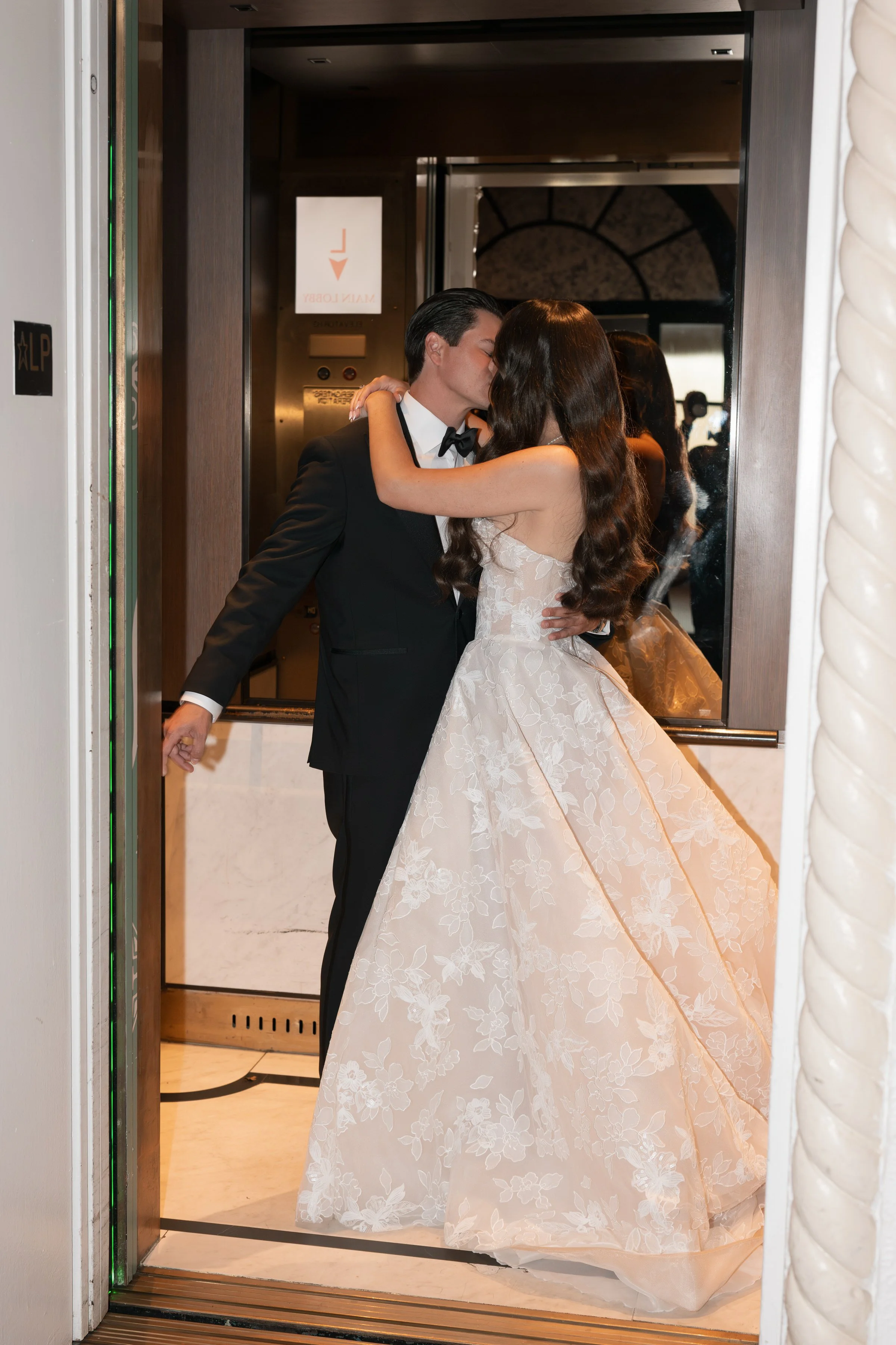Copyright-Dewitt-for-Love-Photography-Vinoy-Wedding-St-Petersburg-Wedding-Photographer (98).jpg