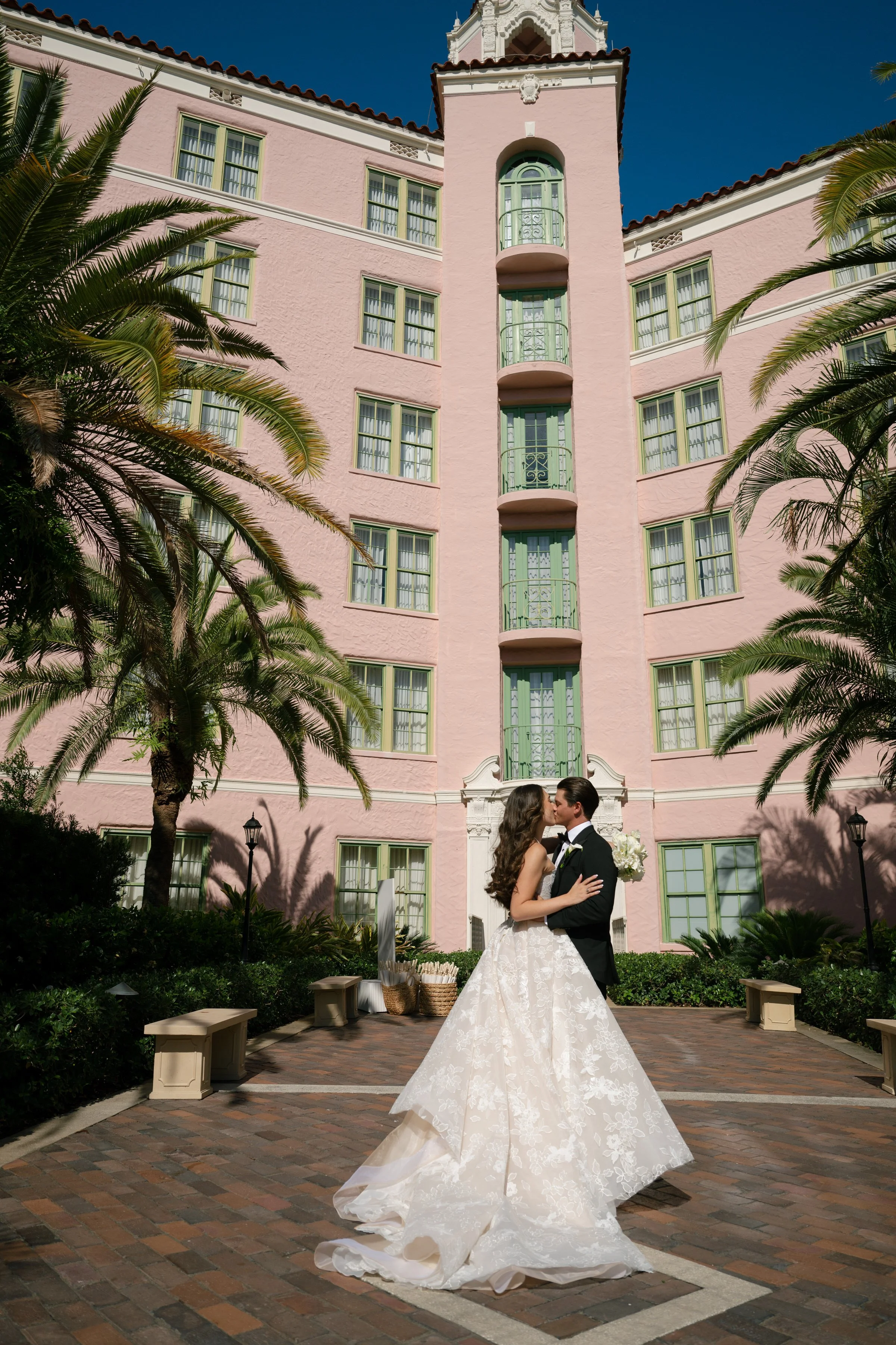 Copyright-Dewitt-for-Love-Photography-Vinoy-Wedding-St-Petersburg-Wedding-Photographer (140).jpg