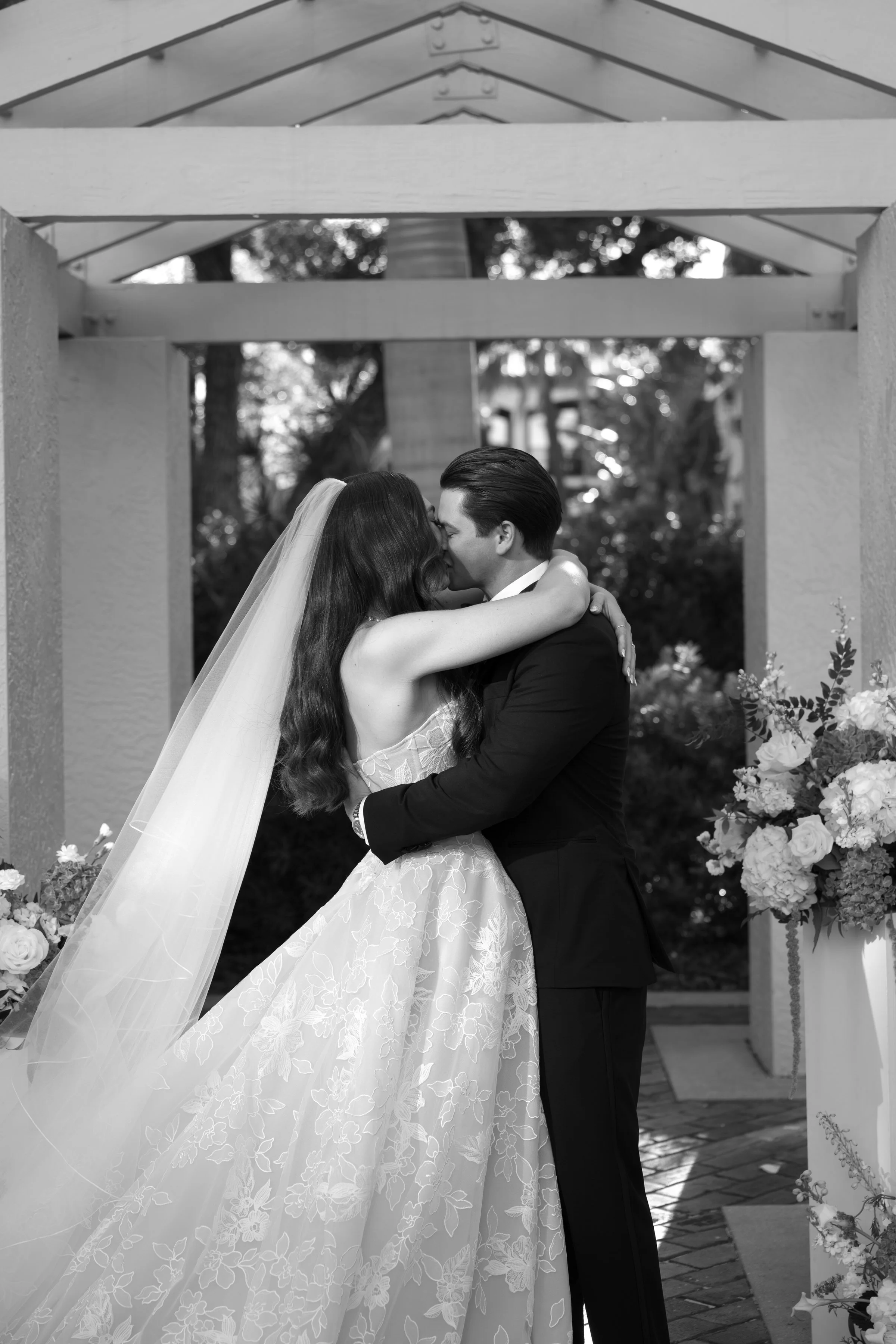 Copyright-Dewitt-for-Love-Photography-Vinoy-Wedding-St-Petersburg-Wedding-Photographer (177).jpg