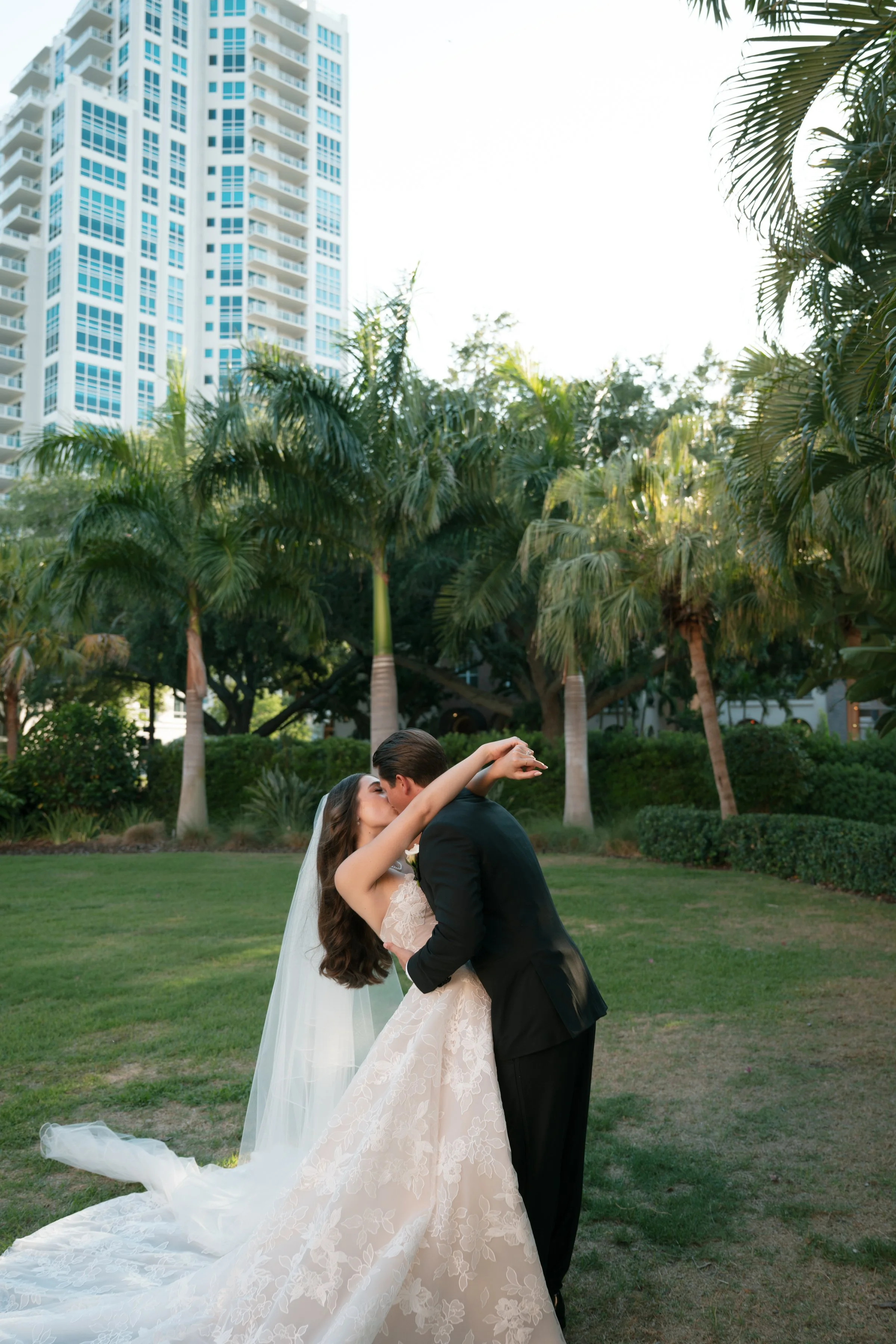 Copyright-Dewitt-for-Love-Photography-Vinoy-Wedding-St-Petersburg-Wedding-Photographer (207).jpg