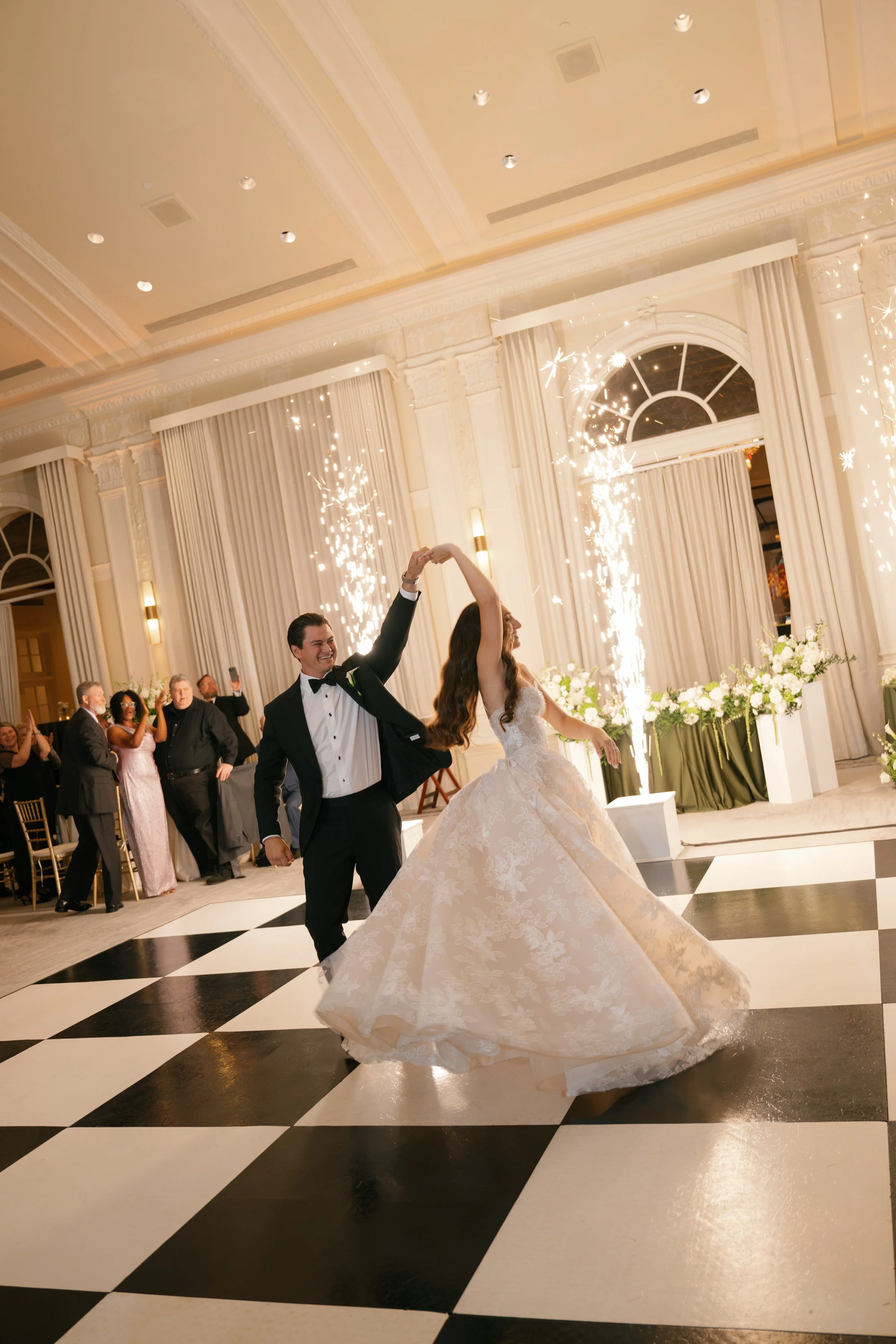 Copyright-Dewitt-for-Love-Photography-Vinoy-Wedding-St-Petersburg-Wedding-Photographer (263).jpg