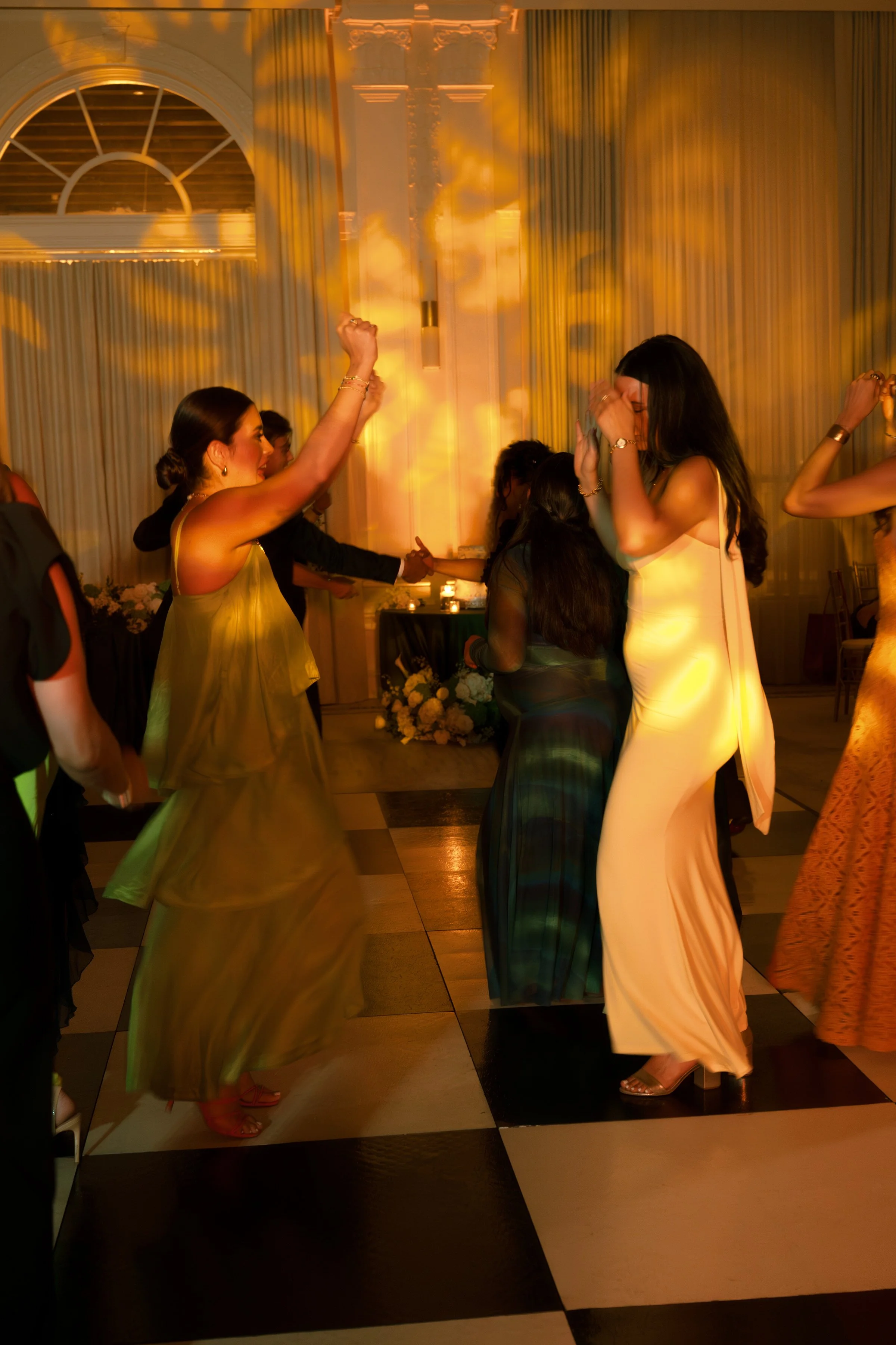 Copyright-Dewitt-for-Love-Photography-Vinoy-Wedding-St-Petersburg-Wedding-Photographer (319).jpg