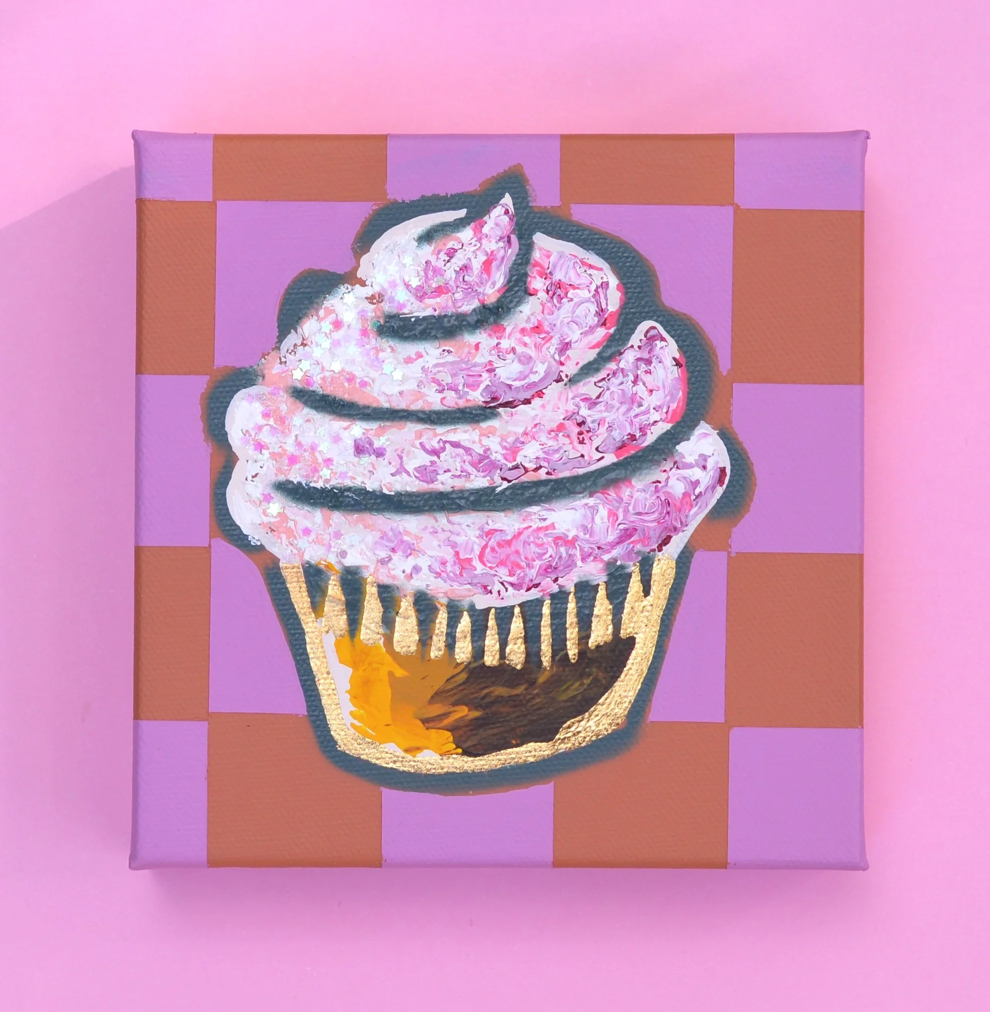 Checkered Cavern Clay Cupcake