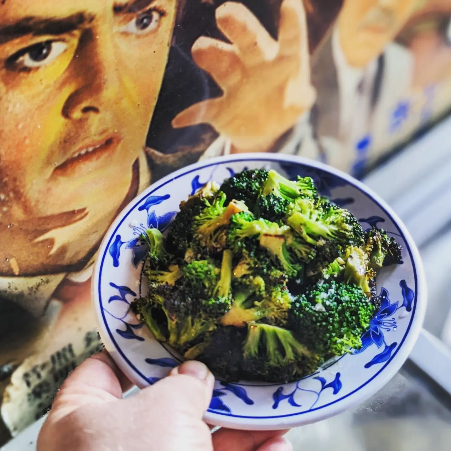 Gotta get those greens in your diet! #broccoli #vegitarianfood #vegi #vegitarian #vegitables #eatyourveggies