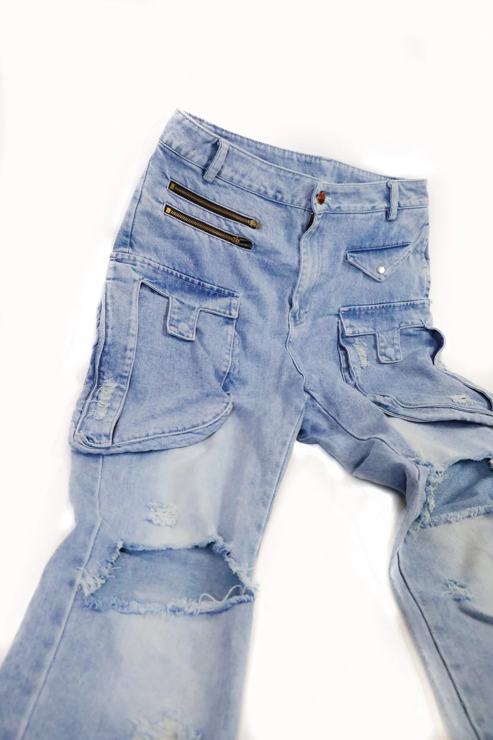 3C0430F3-5FBB-4943-AEFE-577F204652E7