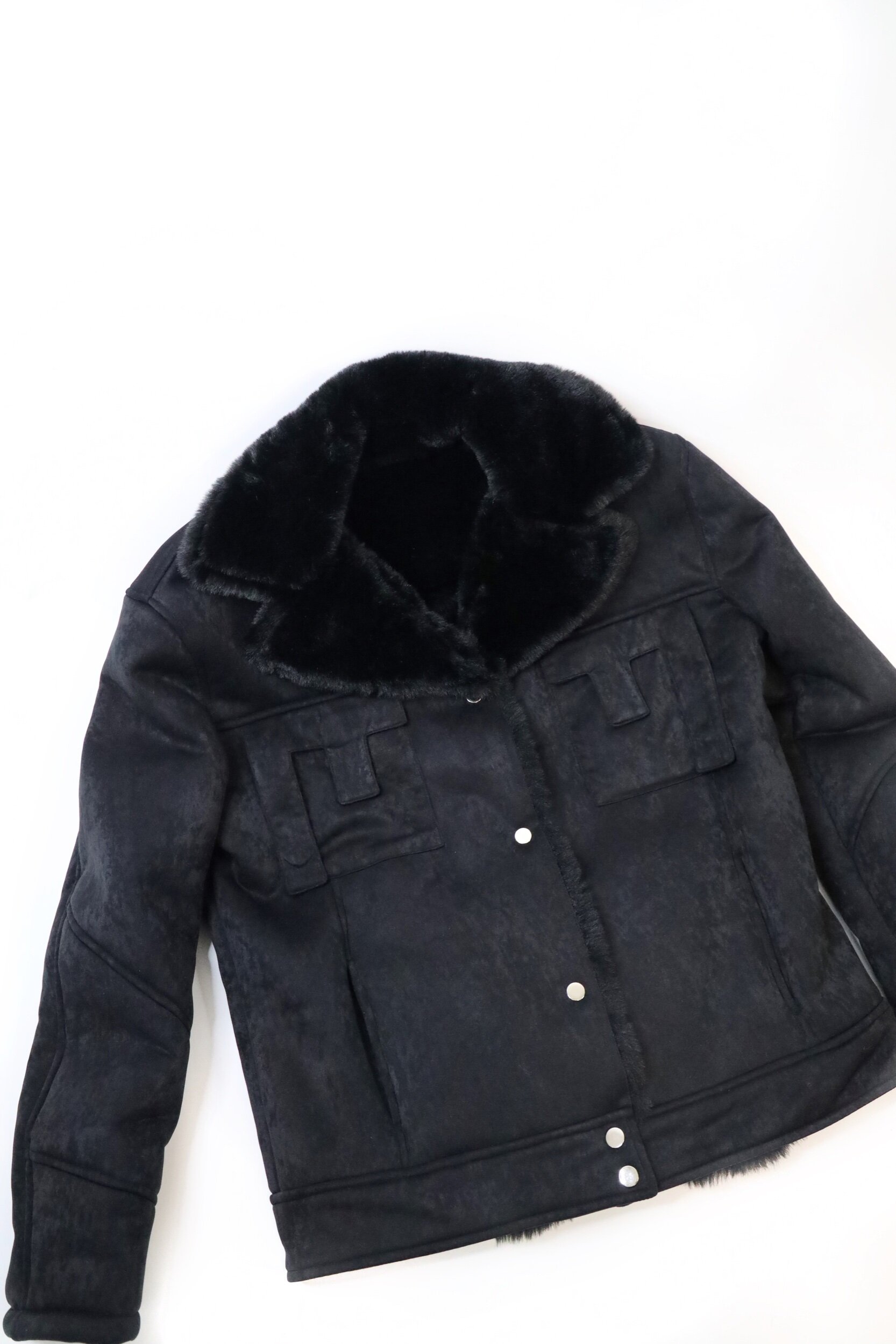 3E99390B-0AC7-4C9E-A262-140159911EFE