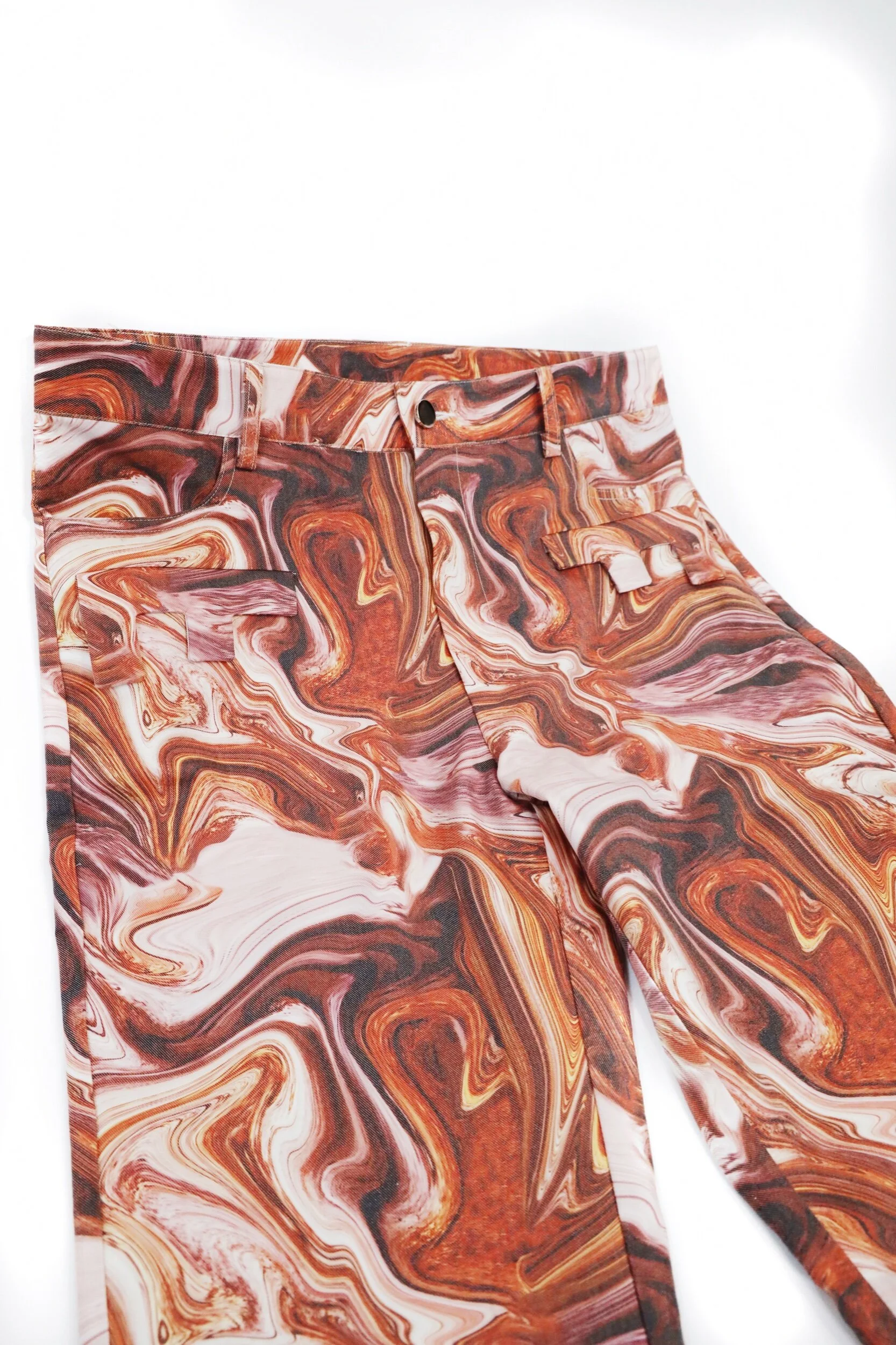 4BBF0AD7-7C8E-4009-9B3B-D7E7CD3B8BE6