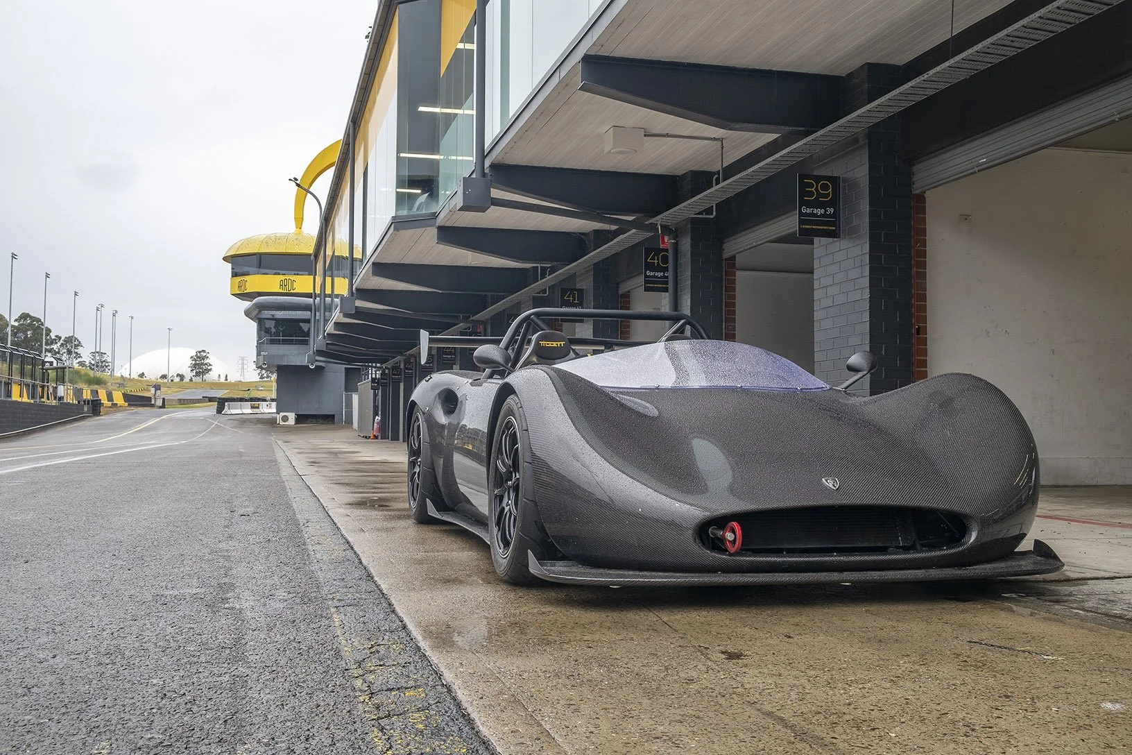 SPARTAN MOTOR COMPANY