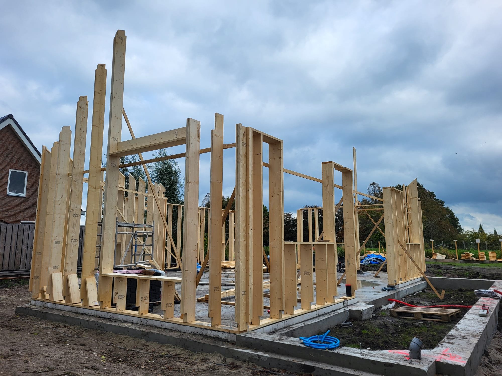 Ruwbouw woning Korteraarseweg in ter Aar