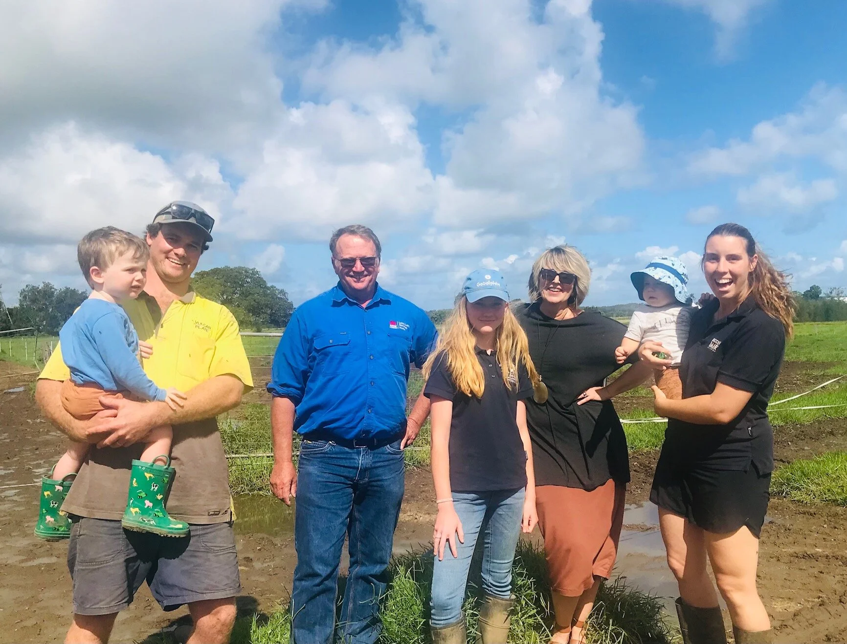 Welcoming scholarships for local online tertiary students of agriculture - Jones Island dairy farmer Sam Nicholson (with Albert), Hunter Local Land Services’ Albert Mullen, Camden Haven High Yr 11 ag student Monique Roberts, Taree Universities Campus CEO Donna Ballard and Hannan Vale dairy farmer Abbey Smeets (with Reggie).