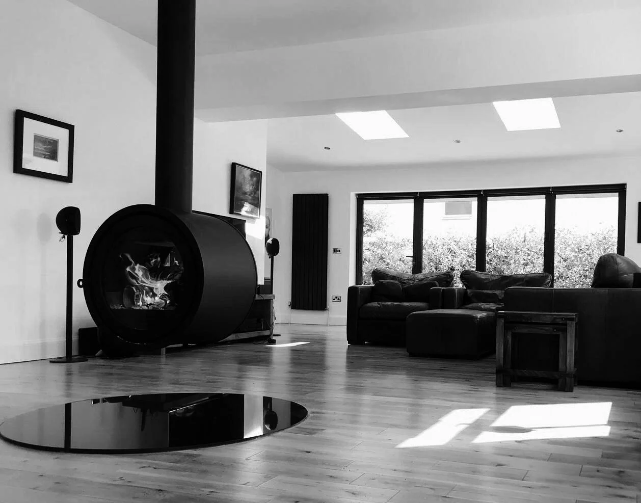 Open plan living and dining room