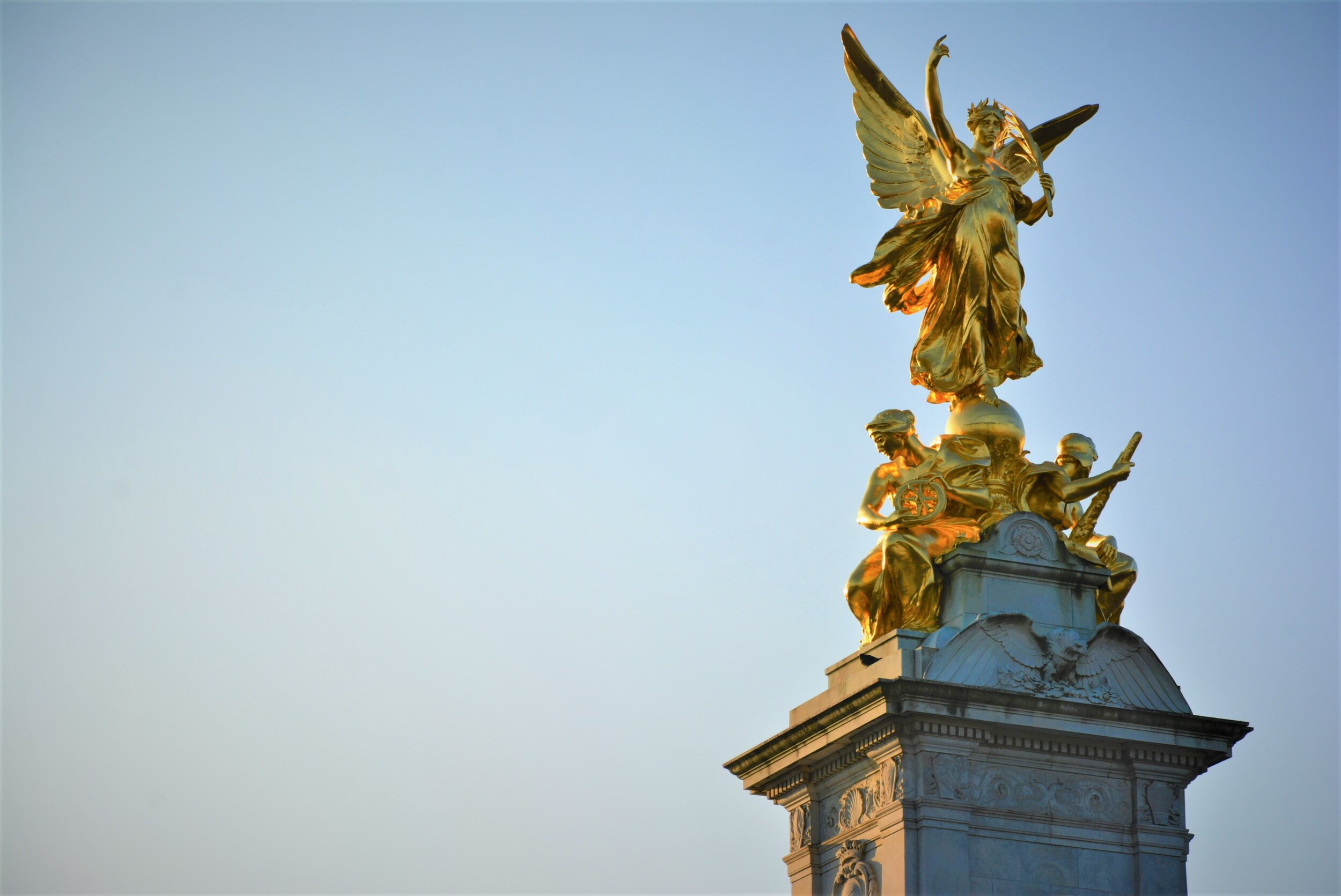 Queen Victoria Memorial, Buckingham Palace UK