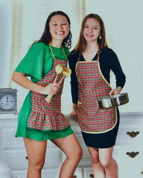 Fancy aprons for party
