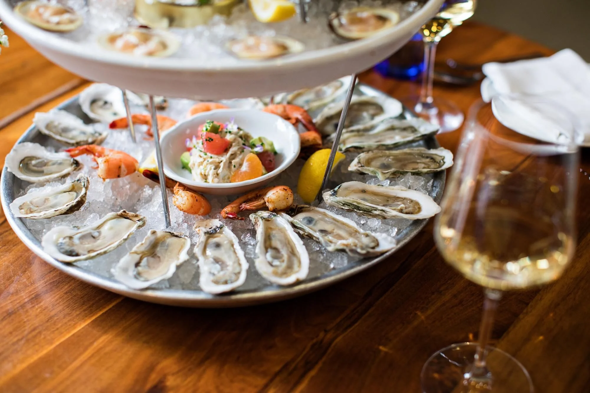 Discover the History of Charleston in Three Mouthwatering Meals