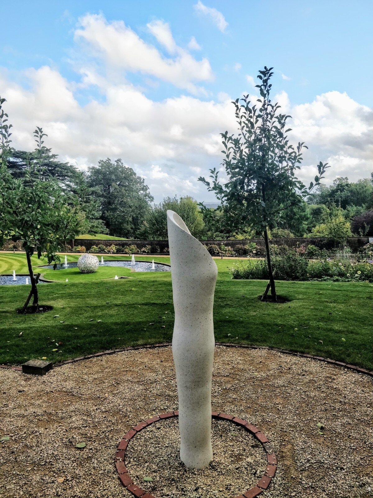 summit-sculpture-riverhill-gardens-sevenoaks-kent-september-2020-contemporary-sculpture-for-sale.jpg