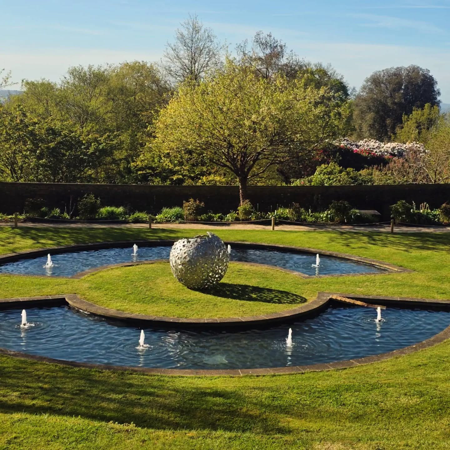 WORK HERE!!! We are currently recruiting for our next HEAD GARDENER.

You can find the job spec and all the info, plus how to apply on our website under jobs. I have also put a link in stories.

We are only accepting email applications, please follow