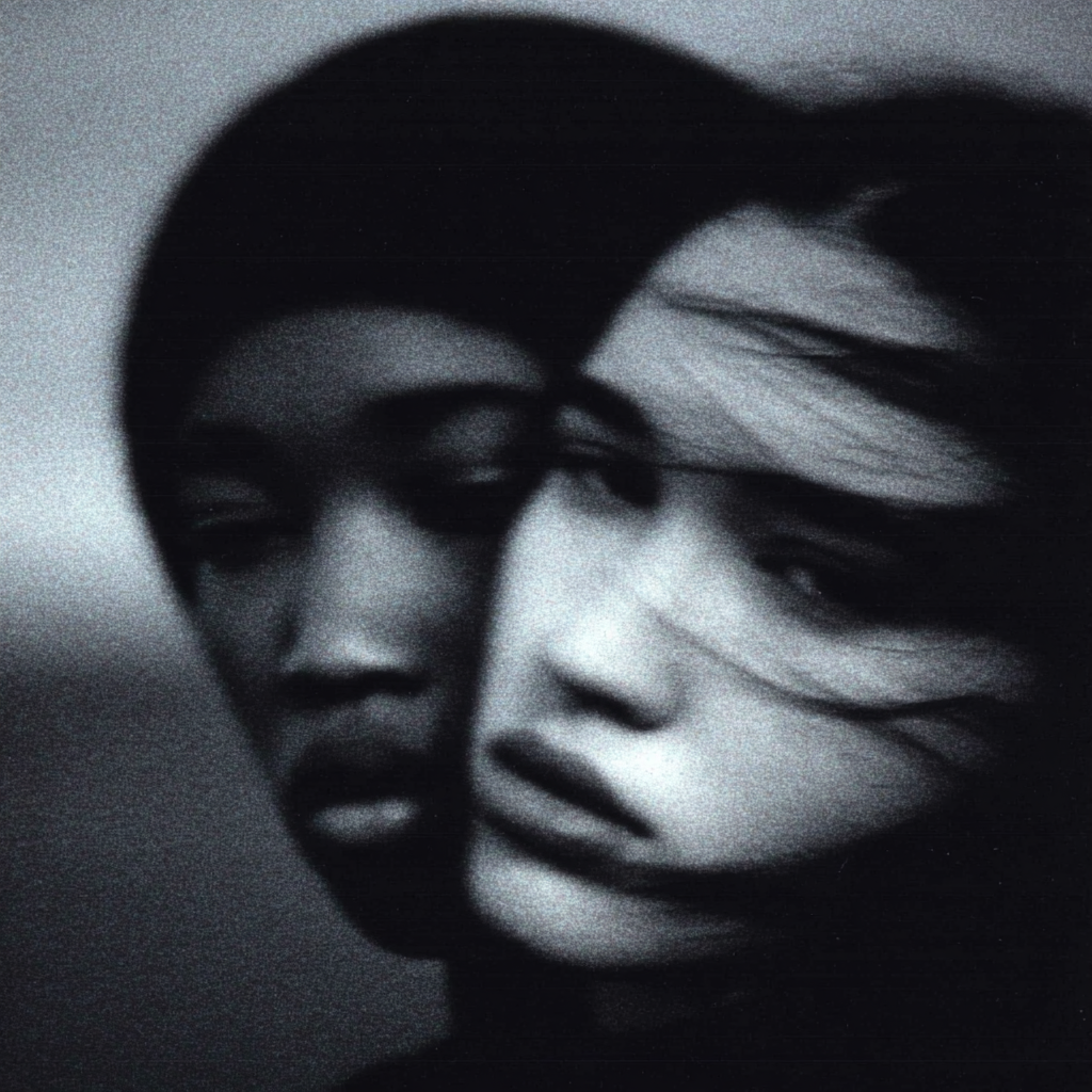 granteros_two_models_with_heavy_eyelid_gaze_into_camera_beaut_d978e65d-57b0-4493-9c6e-20db6970f79c_3.png