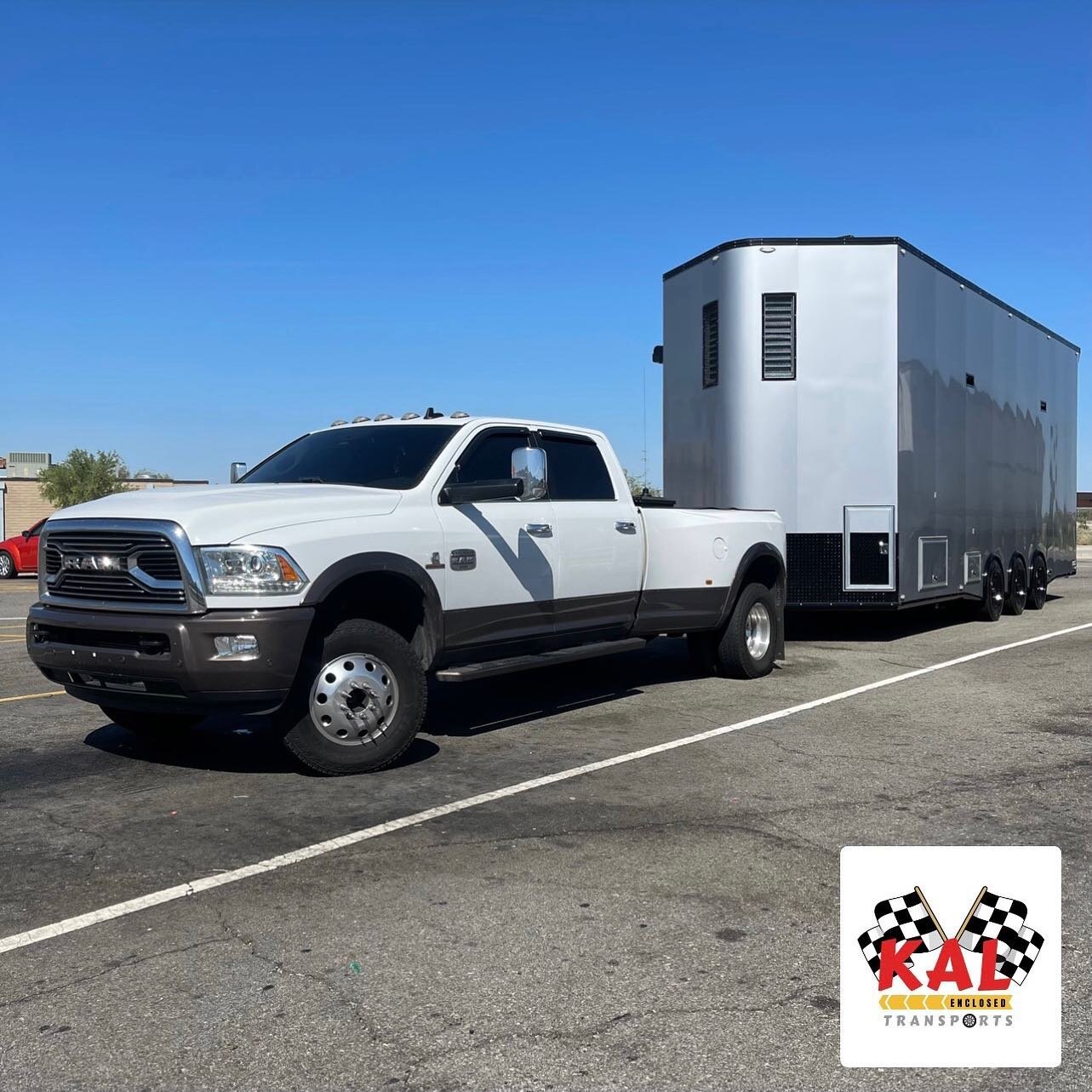 Club Sandcar headed to glamis for staging..

if your looking for #PowerOnly to get your setup to the dunes for glamis? We got you!
&bull;
&bull;
&bull; #CallKal 330-701-6803
&bull;
&bull;
&bull;
#reels #explorepage #glamis #glamisdunes #glamissanddun