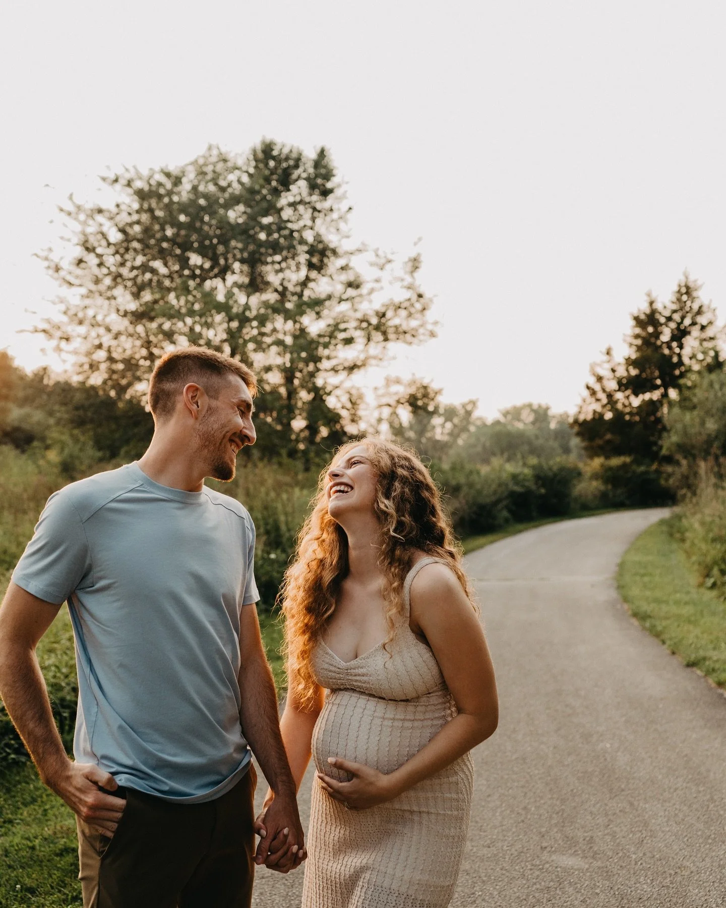 &amp; then there were 3 ✨ 💛 

Nate &amp; Brey + their soon to be little baby were the sweetest little family session