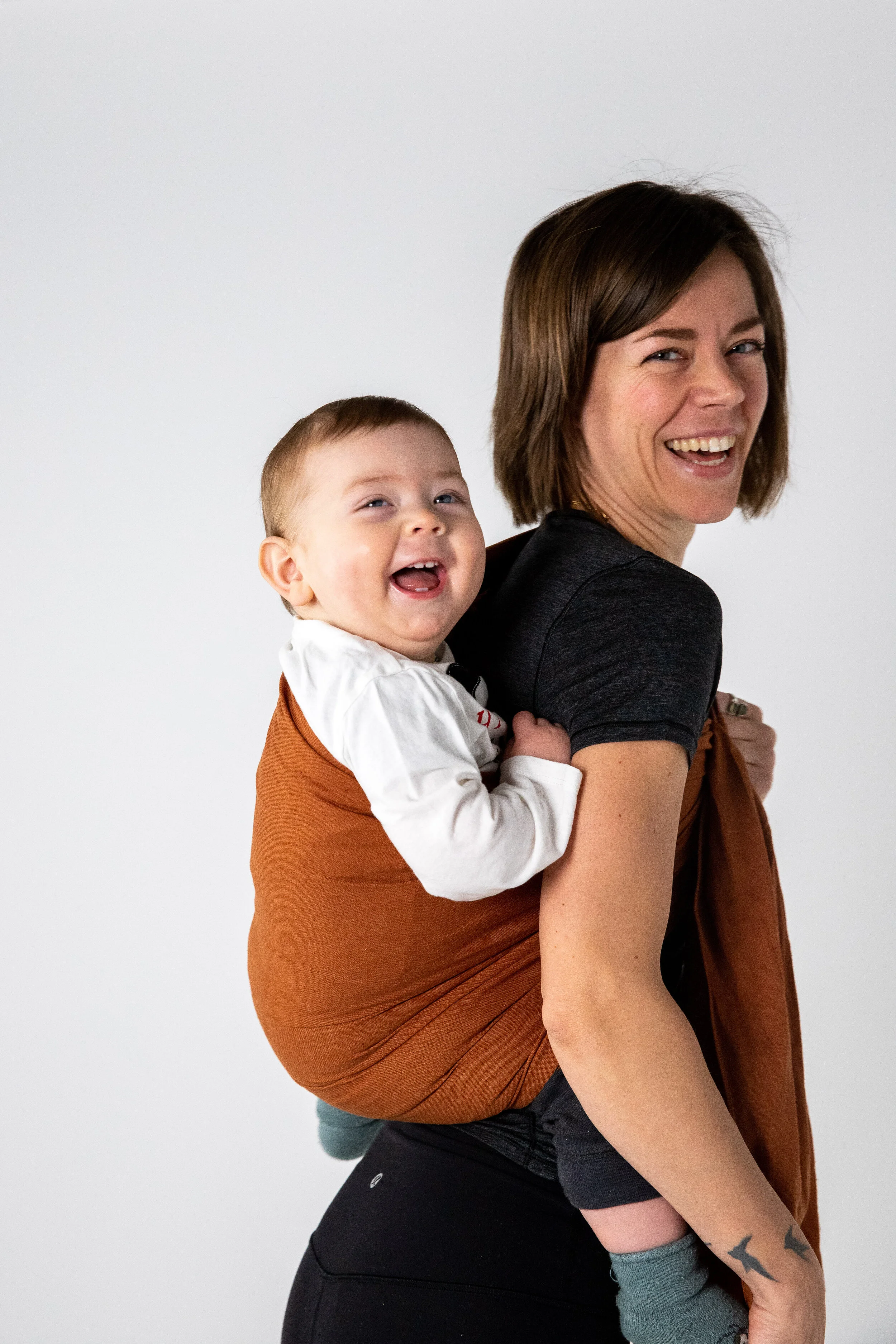 Okker Ringslynge rygbæring bagfra 