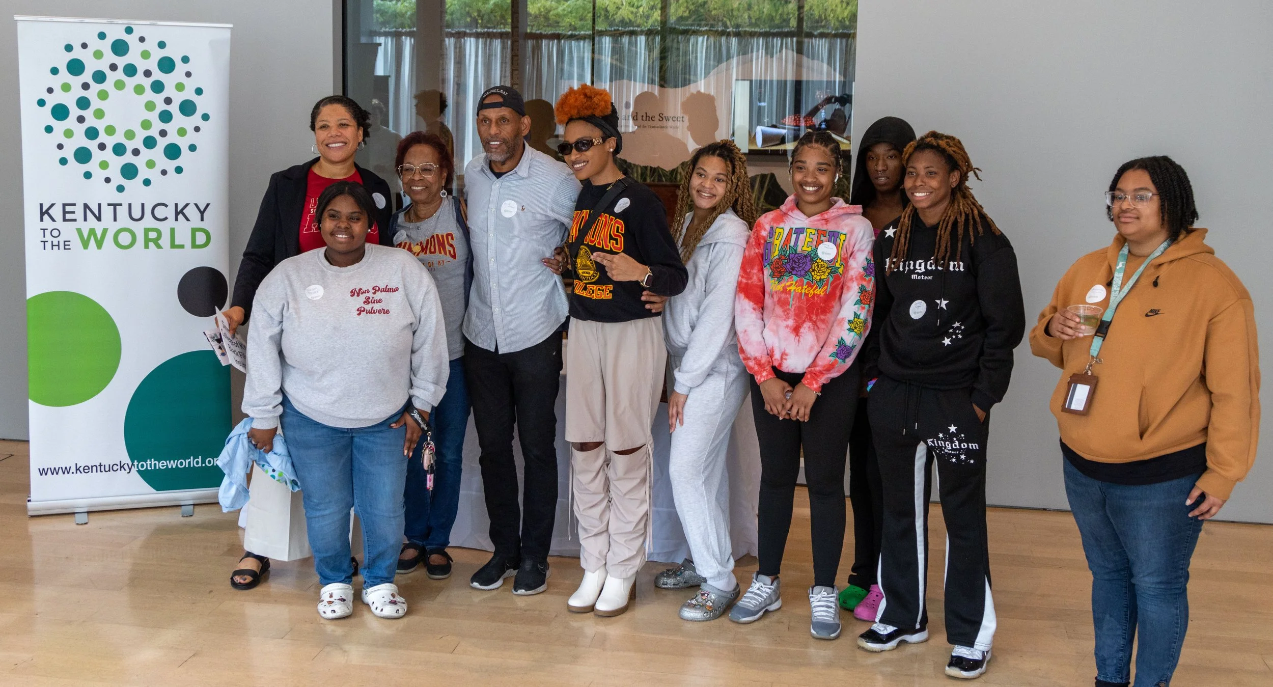 KY2WRLD-05-Simmons College BFI_opt.jpg