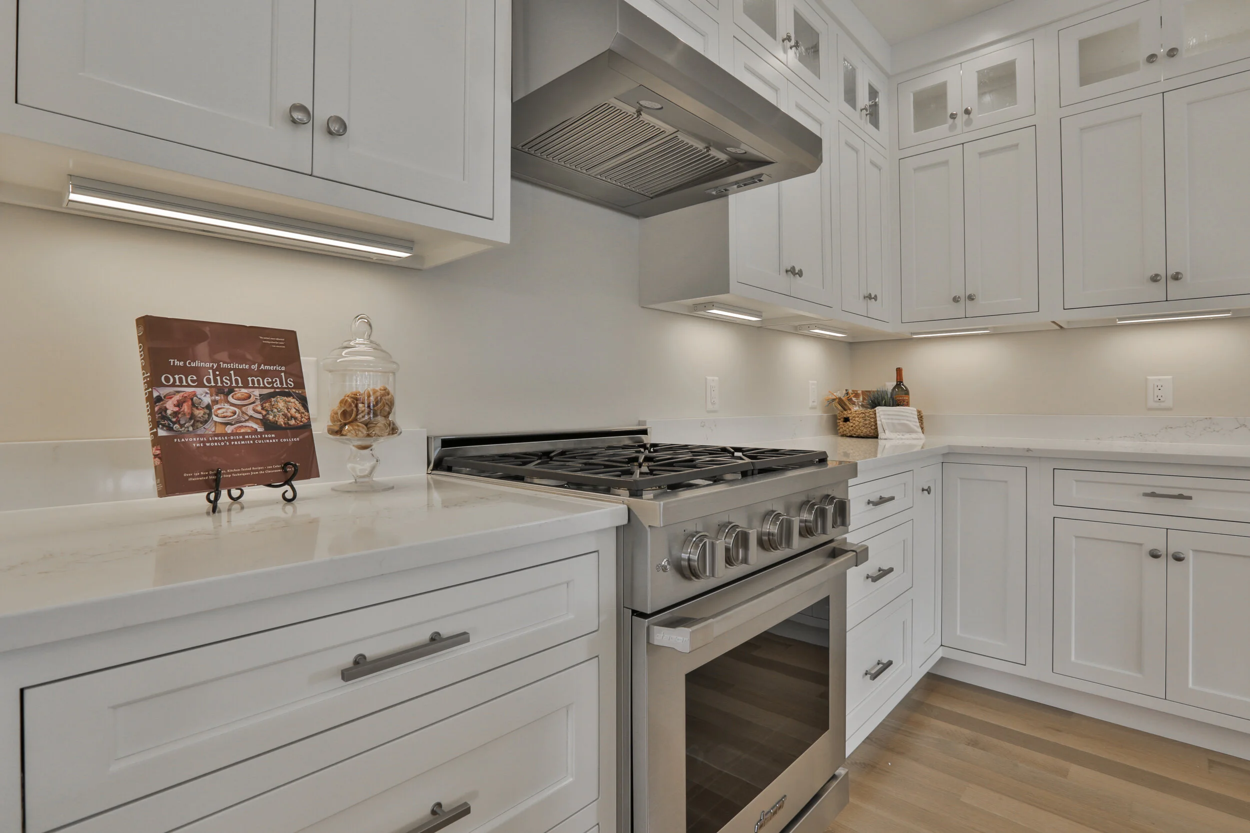 Projects Pop Crowley Townhouses — Newburyport, MA Architecture