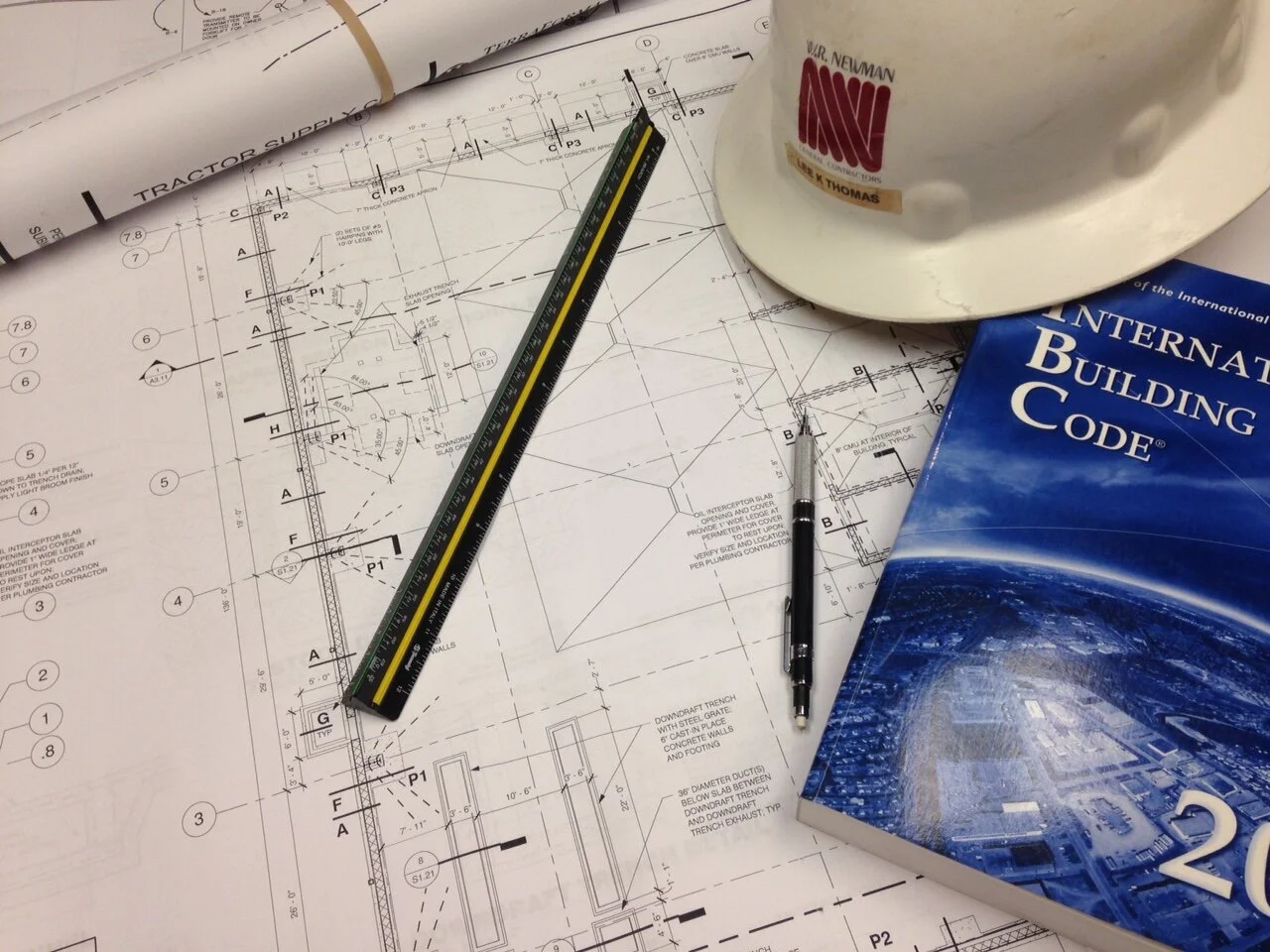 Design-Build-Photo.jpg