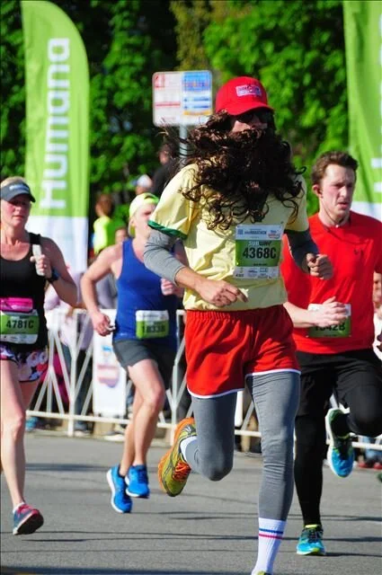 KENTUCKY DERBY FESTIVAL HALF MARATHON