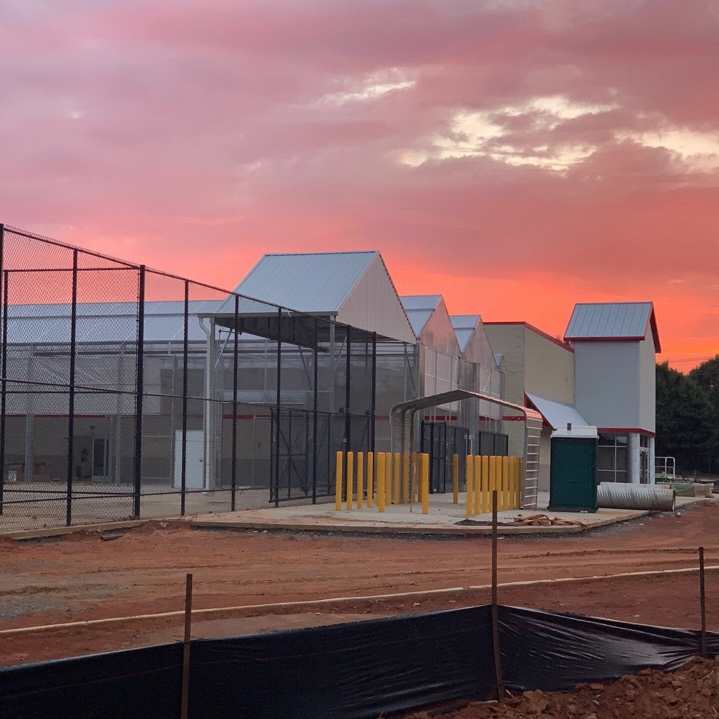 The Tractor Supply in Clemmons, North Carolina is moving right along 

#tractorsupply #wrnewman #generalcontractors #projectmanagement #superintendent
#jobsitephoto