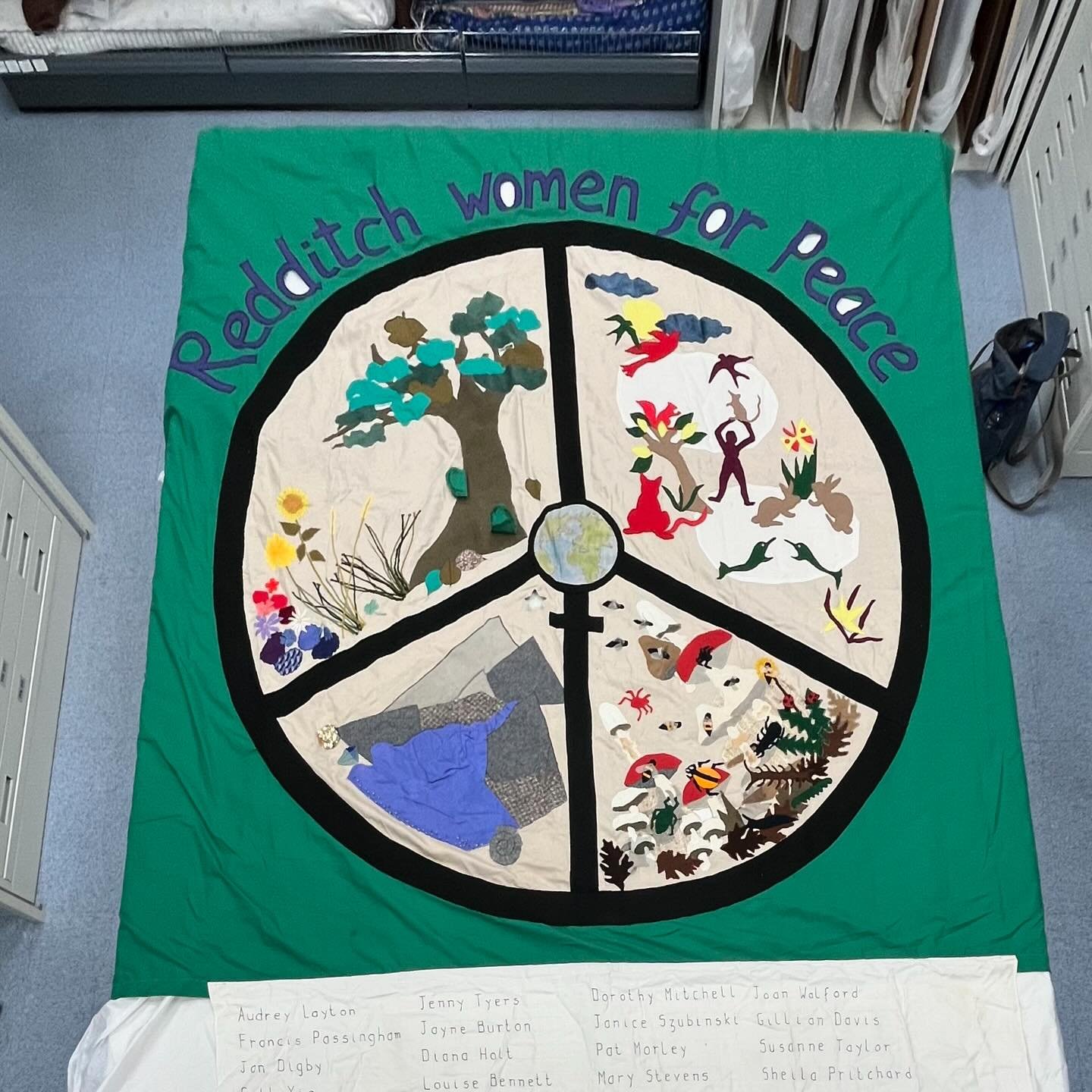 Thank you to the @peacemuseumuk for giving me access to some amazing banners from the Greenham Common Peace Camp today. 
Lots of inspiration for my current project #batextilespractice @bradfordtextiles 
#greenhamcommonpeacecamp 
#thaliacampbell 
#ban