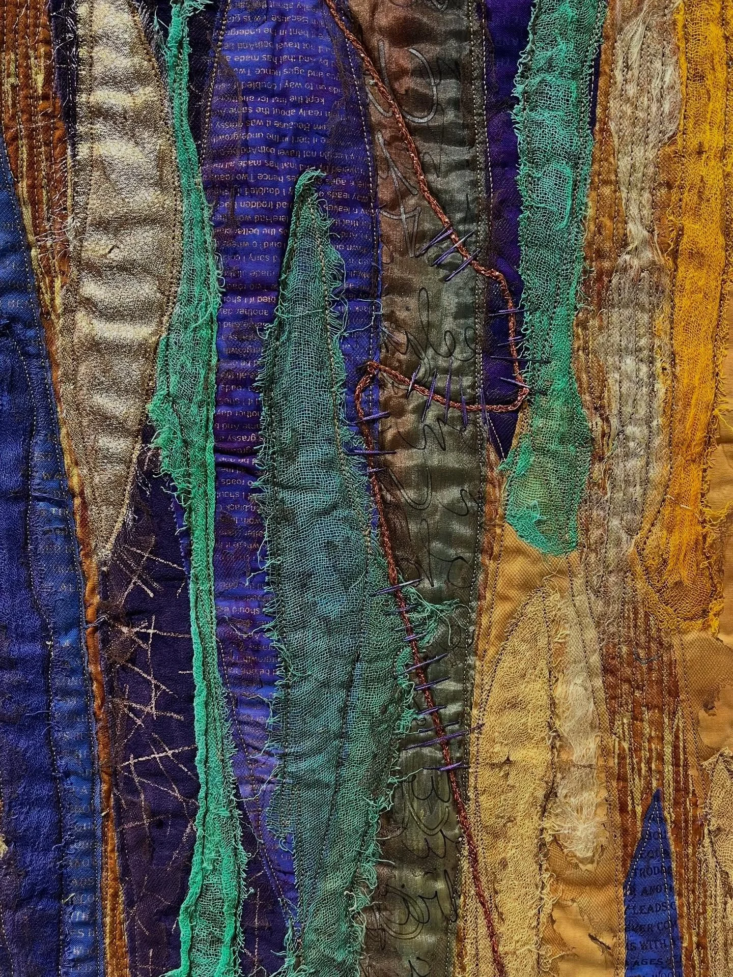 Have discovered the amazing textile artist group @colormindsartquilts at Festival of Quilts. 
Their colour explorations are wonderful. Just the thing for the #fdasummerproject @bradfordtextiles 
These are mostly details of work to identify textures. 