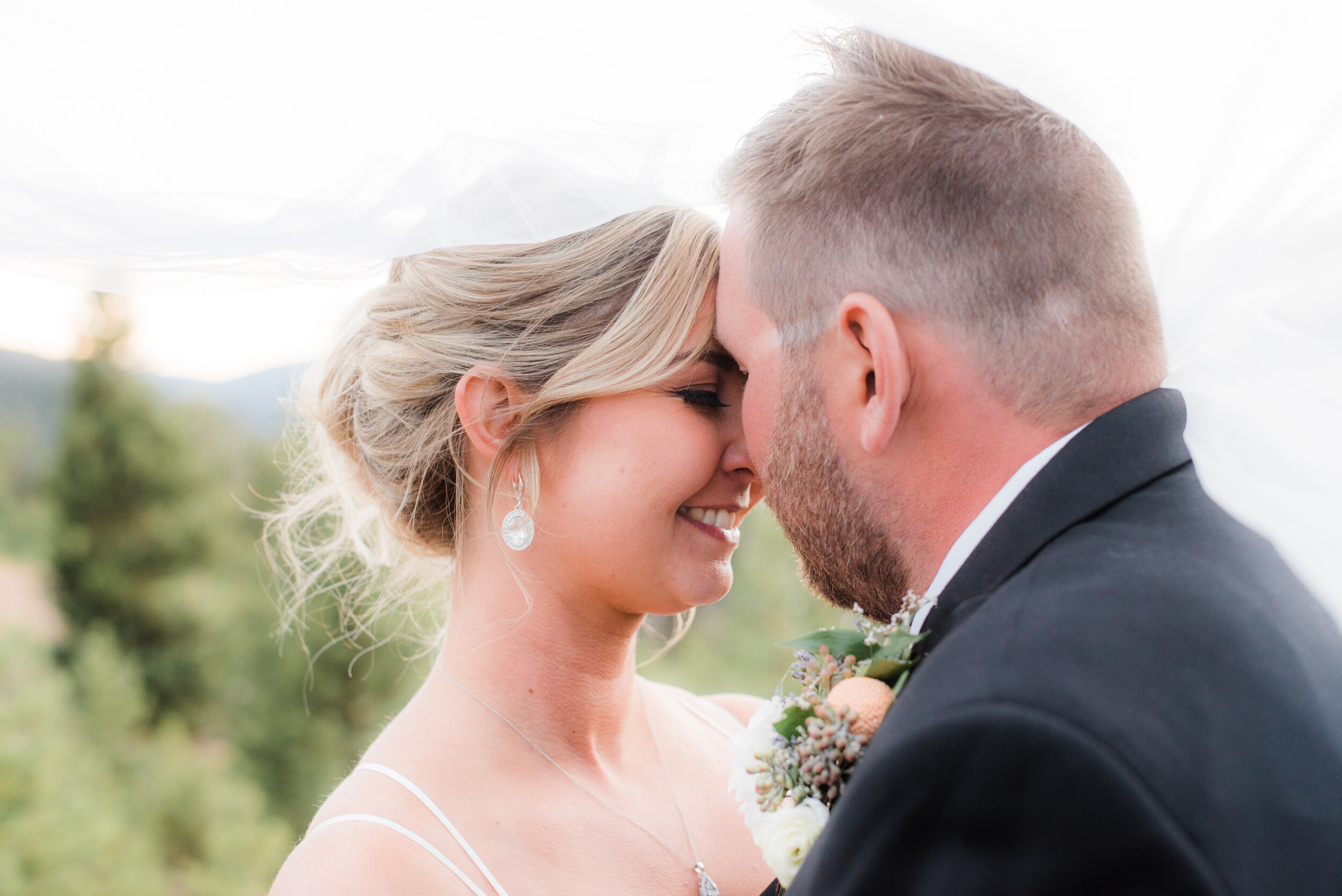 Sapphire Point elopement // Colorado Wedding Photographer // KB Radiant Photography