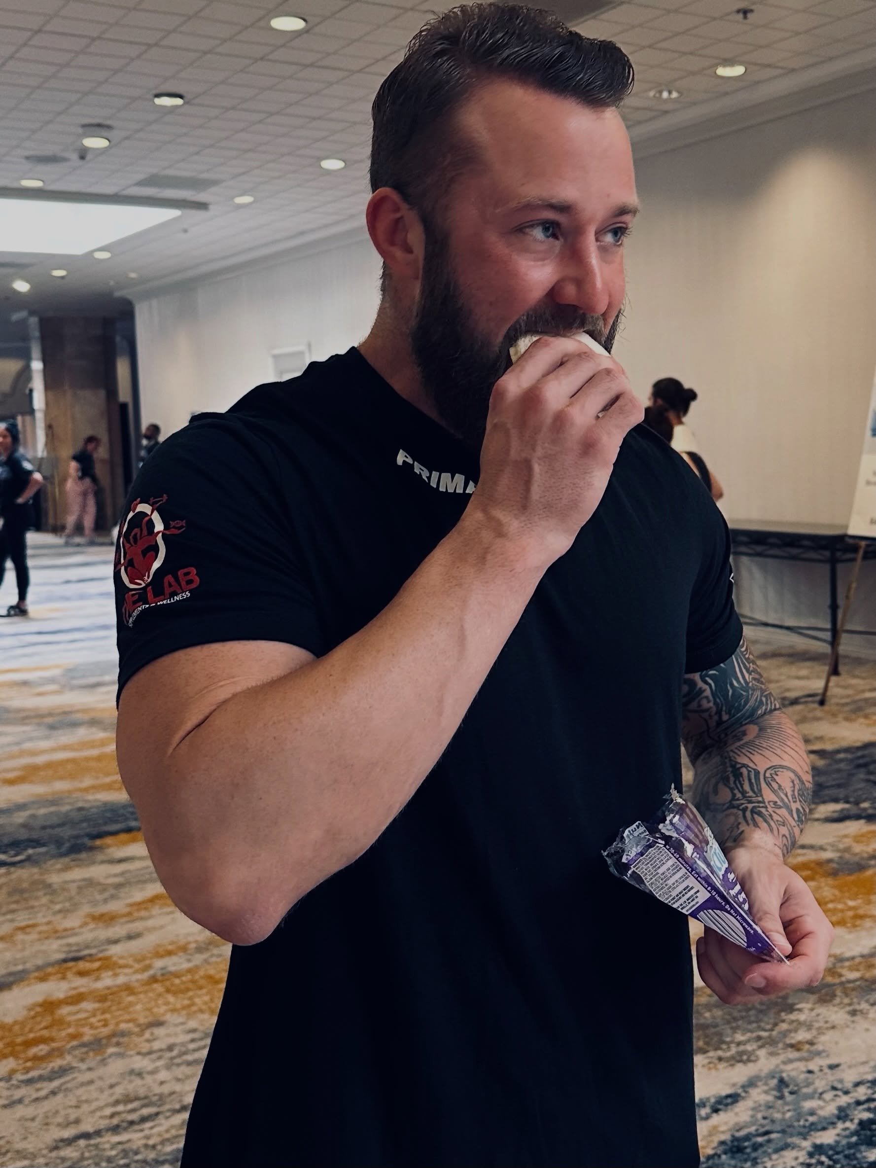 Still waiting on that @uncrustables sponsorship..

🥜 🍇 ⛽️ 

#uncrustables #everydamnday #powerlifting #metroflexgymmurrieta #primalfunction